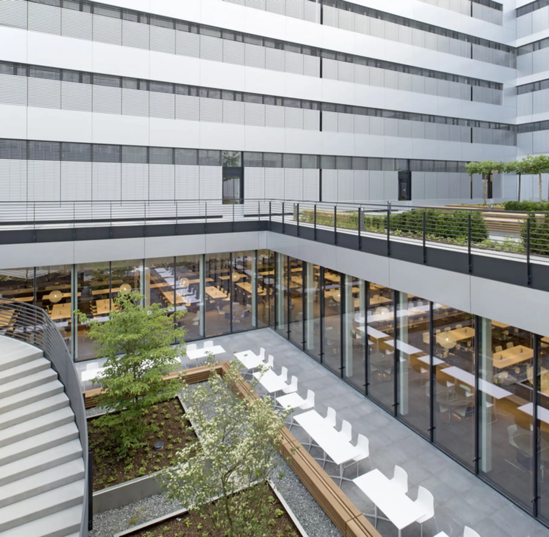 Canteen for Rohde & Schwarz, Munich