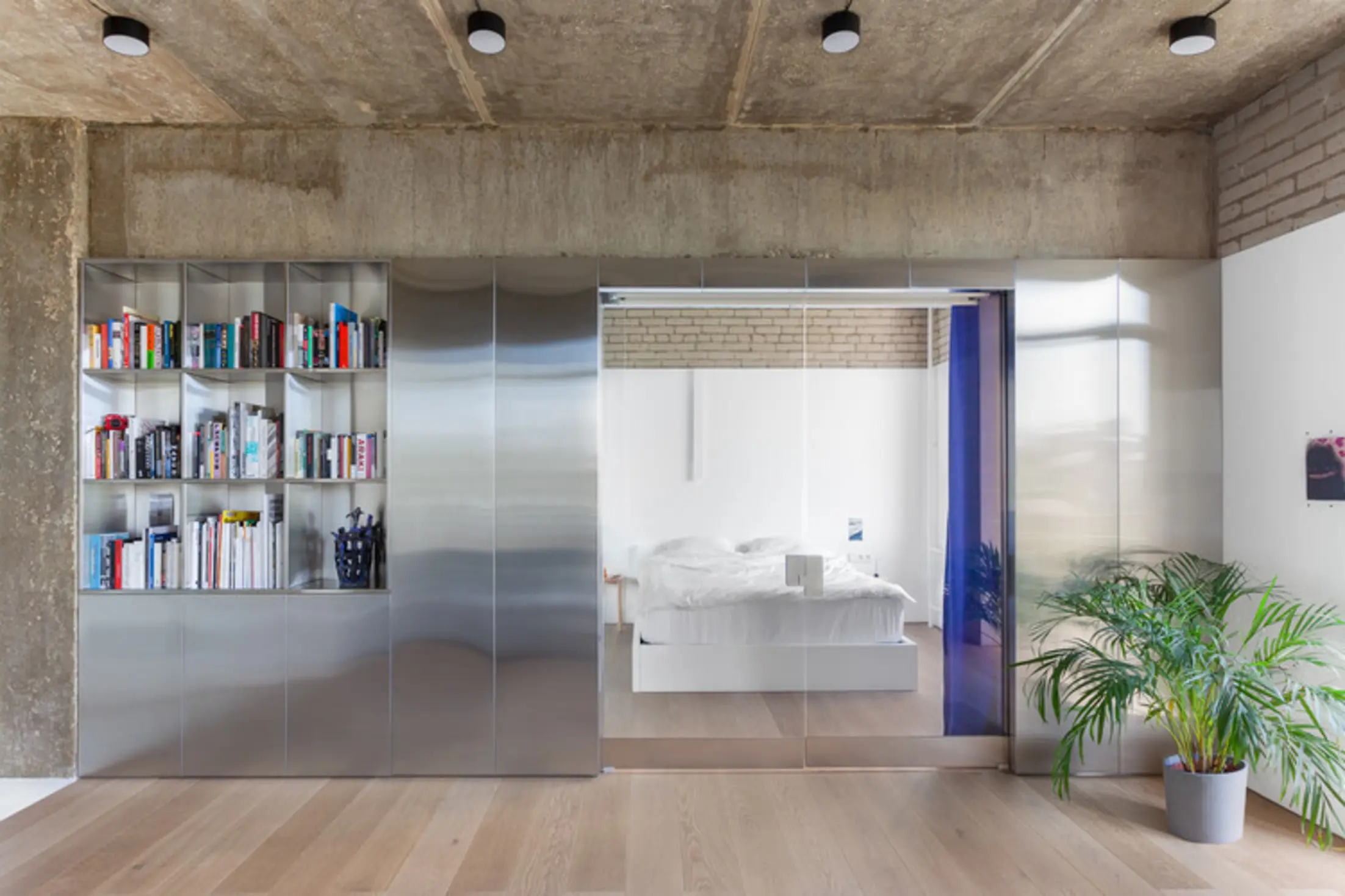 Ann's Apartment, Moscow