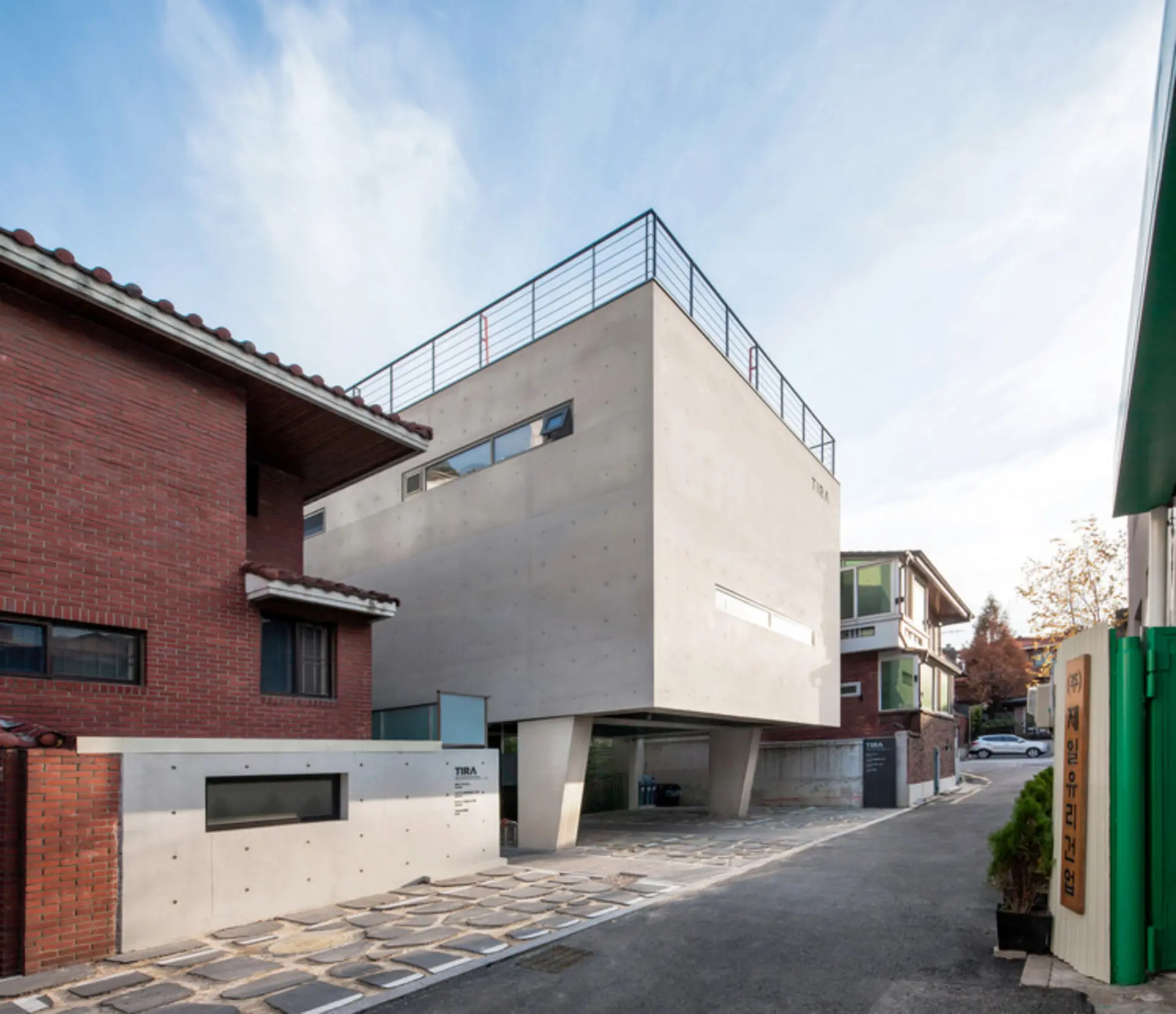 TIRA Office Building, Gangnam-Gu, South Korea