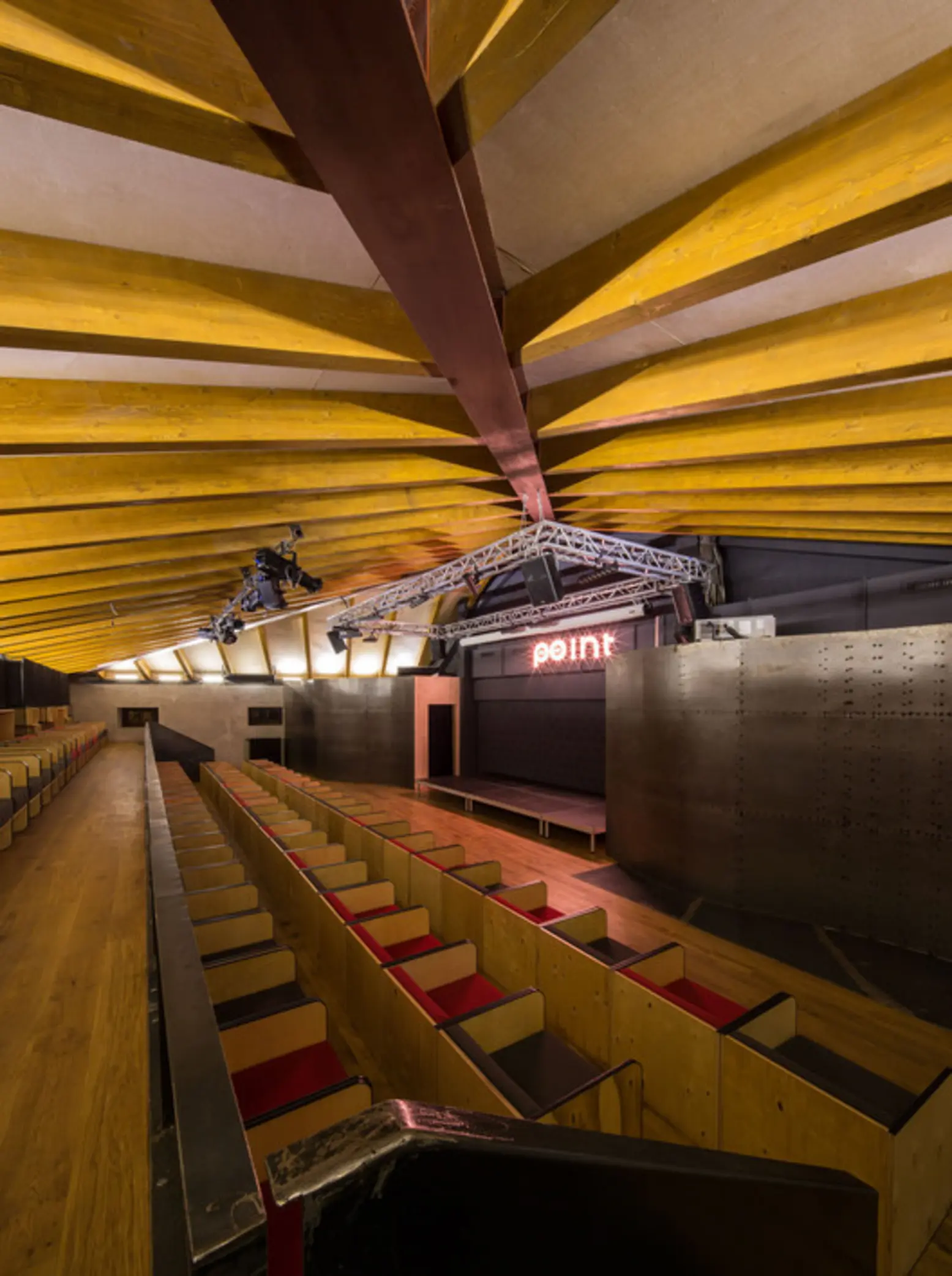 Point Theatre, București, Romania