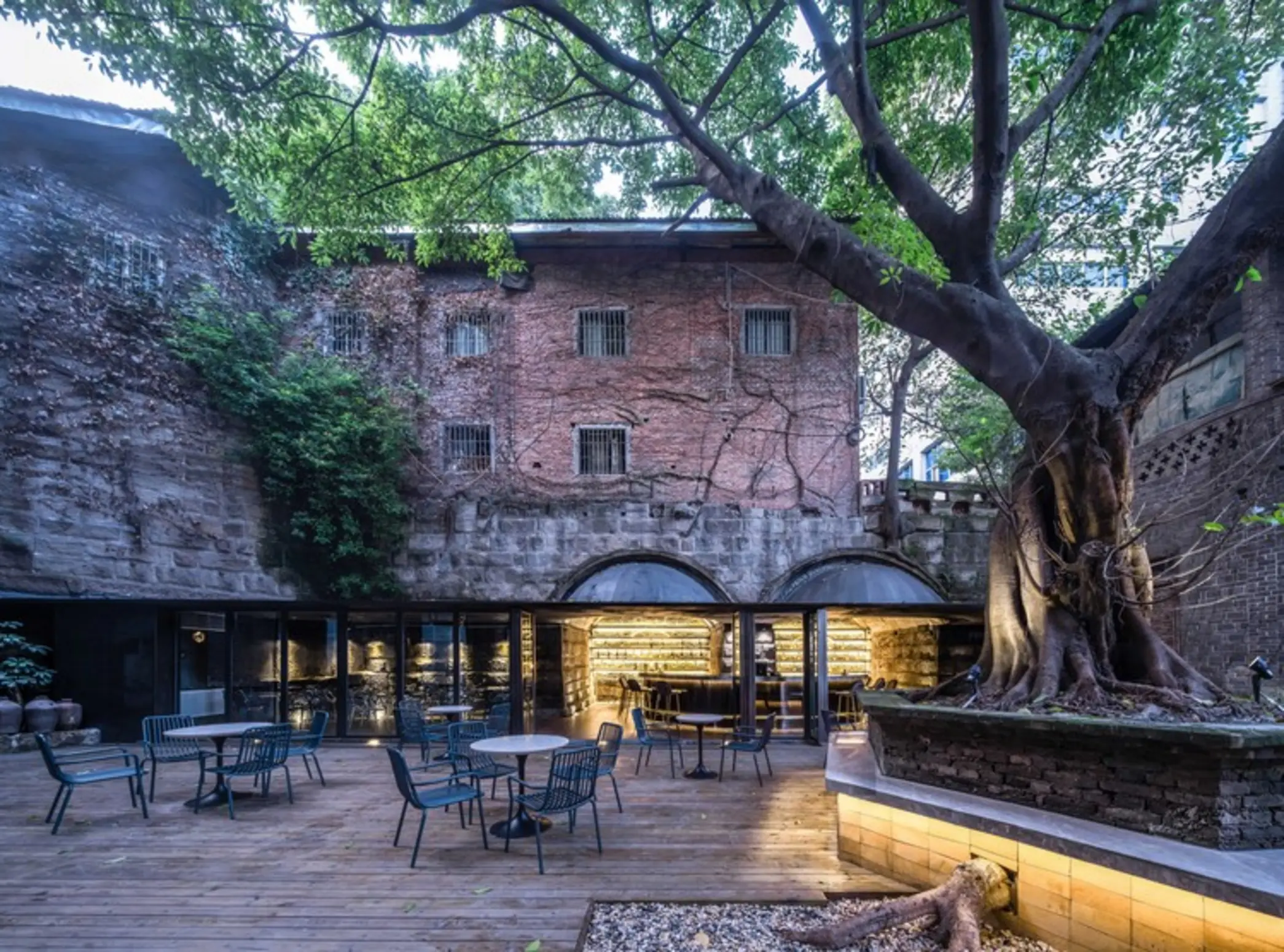 The Cave Bar, Chongqing, China