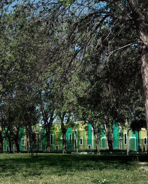 Elementary School in a Park, Zaragoza