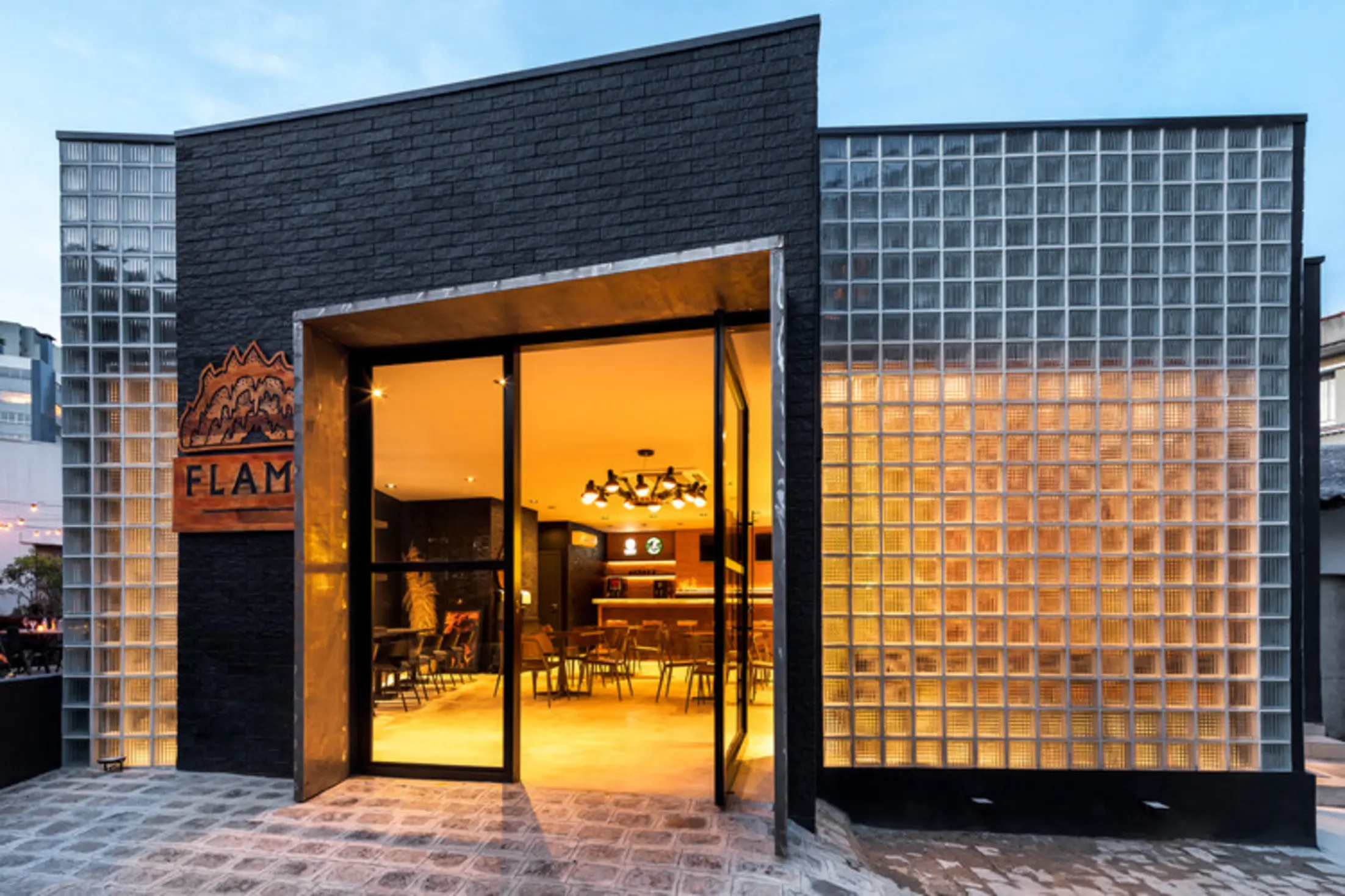 Flame Casual Bar, Brazil