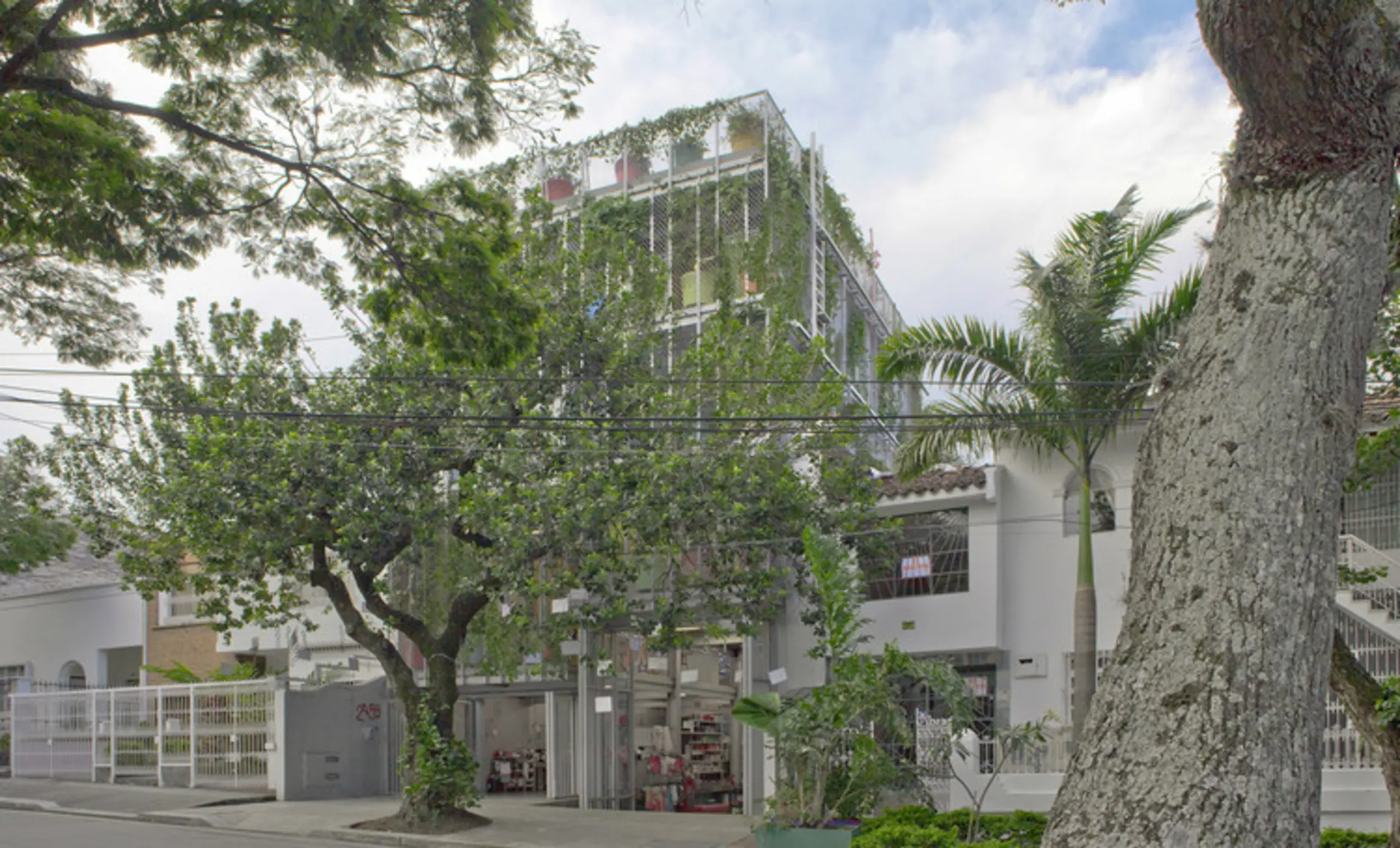 Bioclimatic Prototype of a Host and Nectar Garden Building, Cali