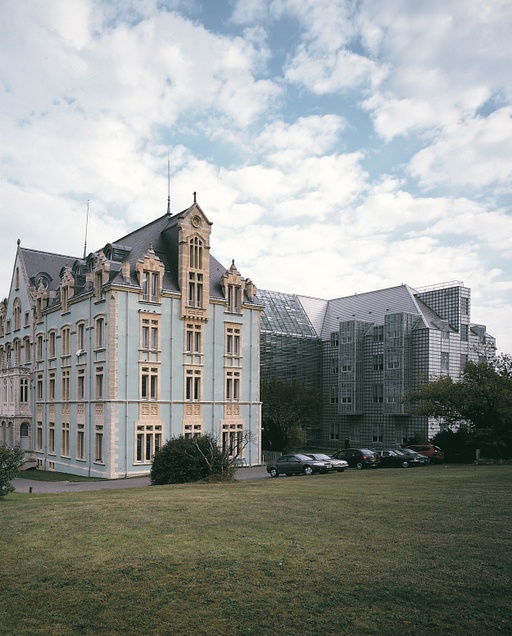 Residence for Elderly People in a 19th century Villa