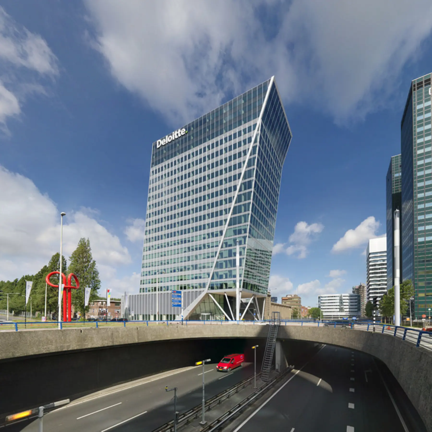 Haagsche Zwaan, The Hague