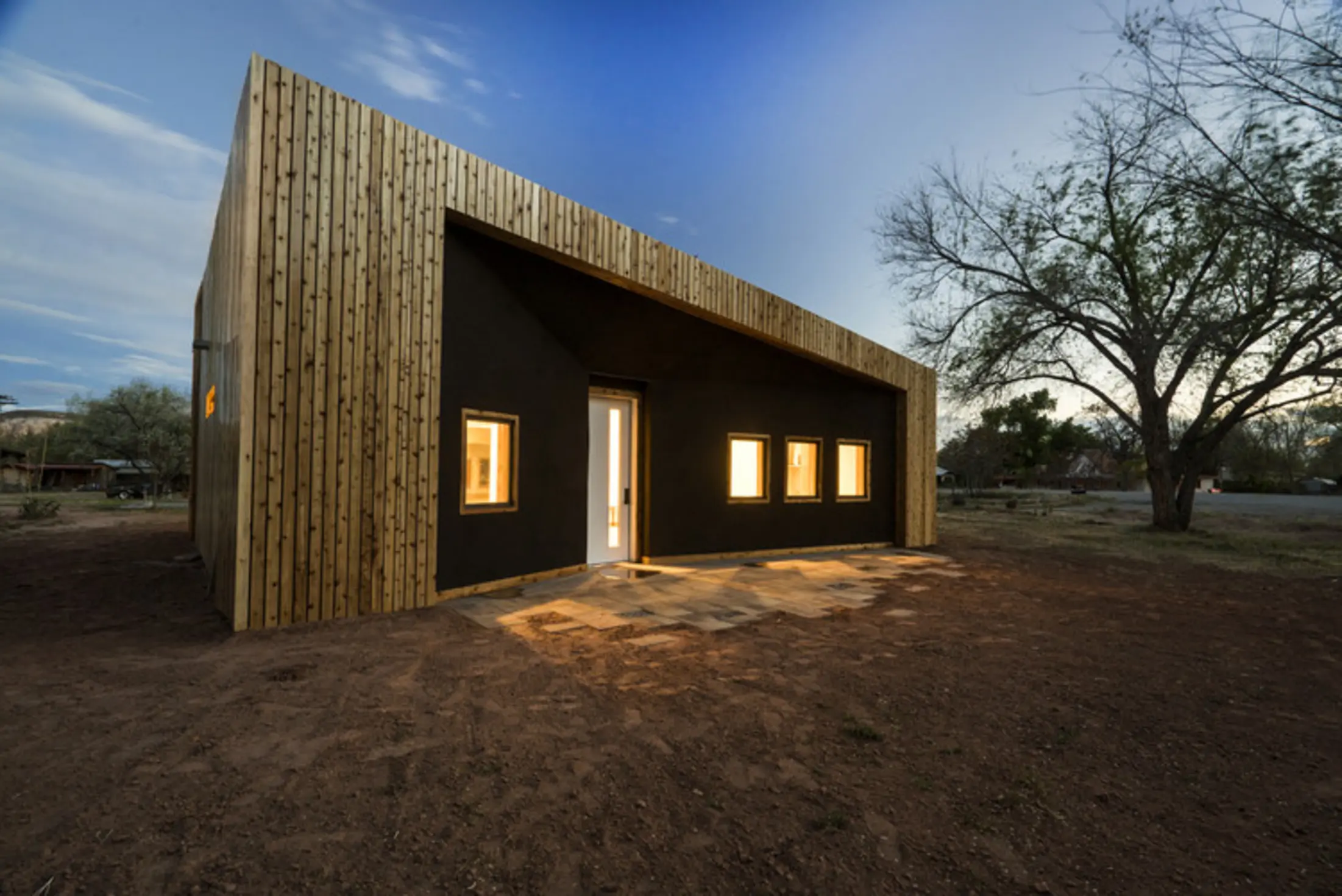 Cedar Hall, Bluff, United States