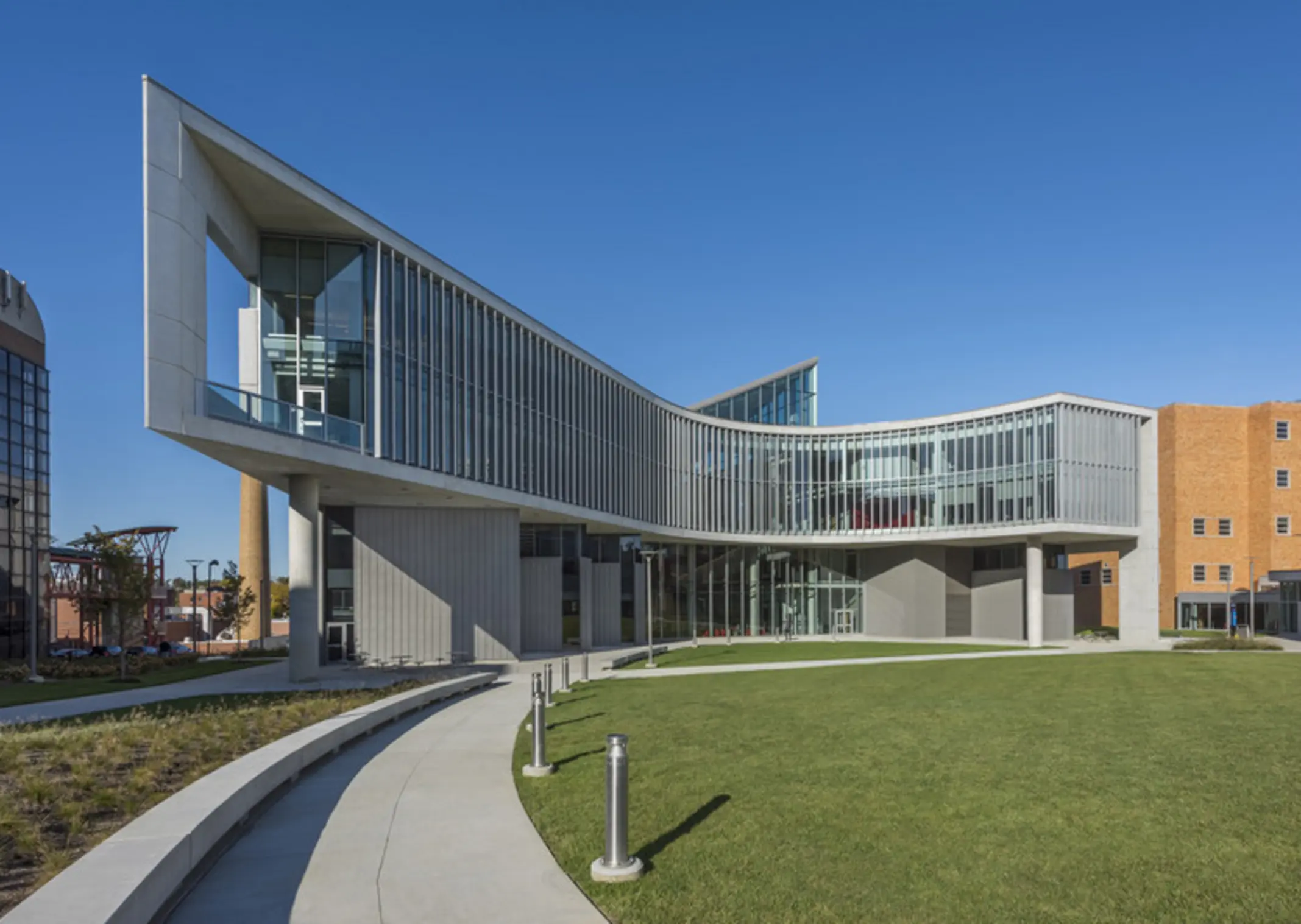 University of Cincinnati Health Sciences Building, Cincinnati, United States