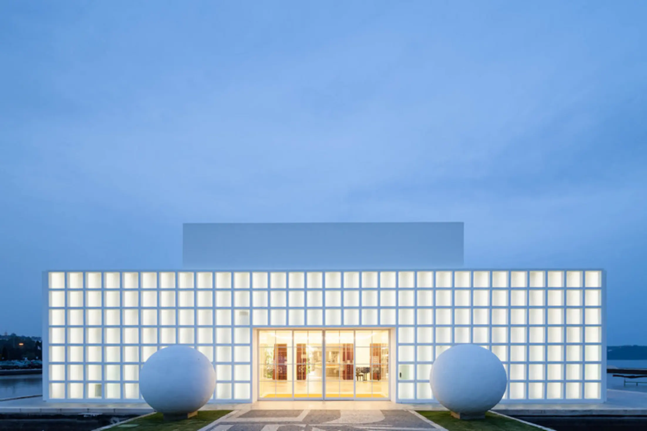 Espelho D' Água Space, Lisbon