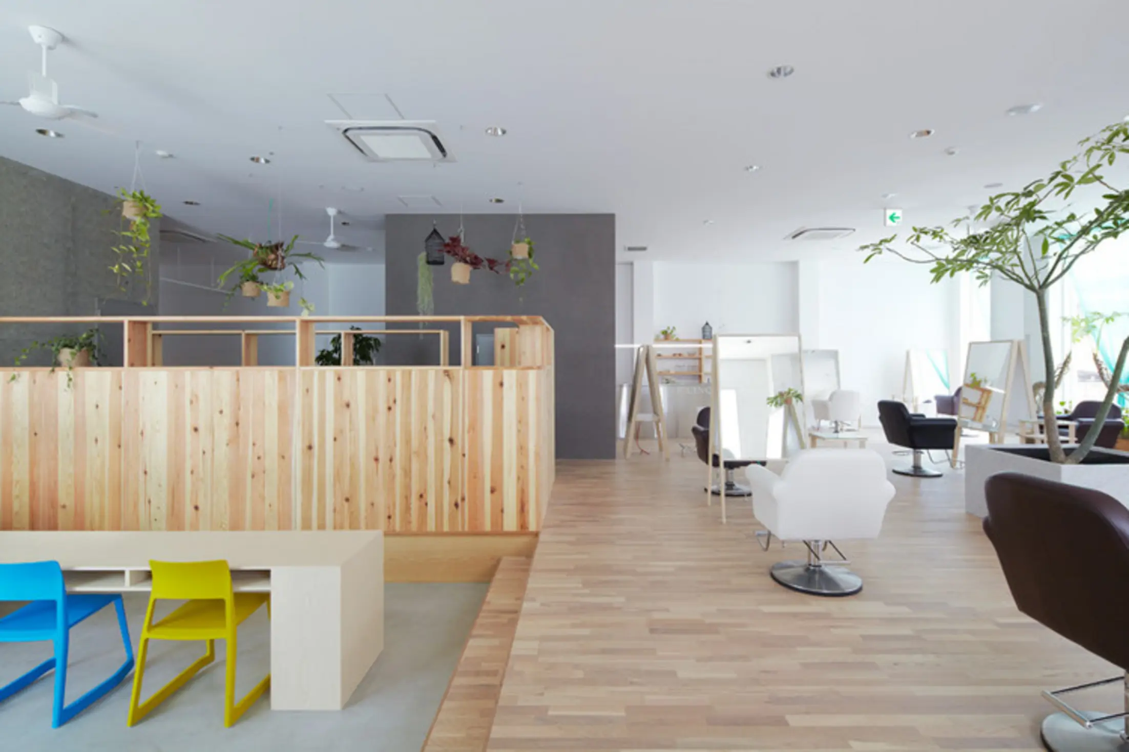 Lecinq Hair Salon, Osaka, Japan