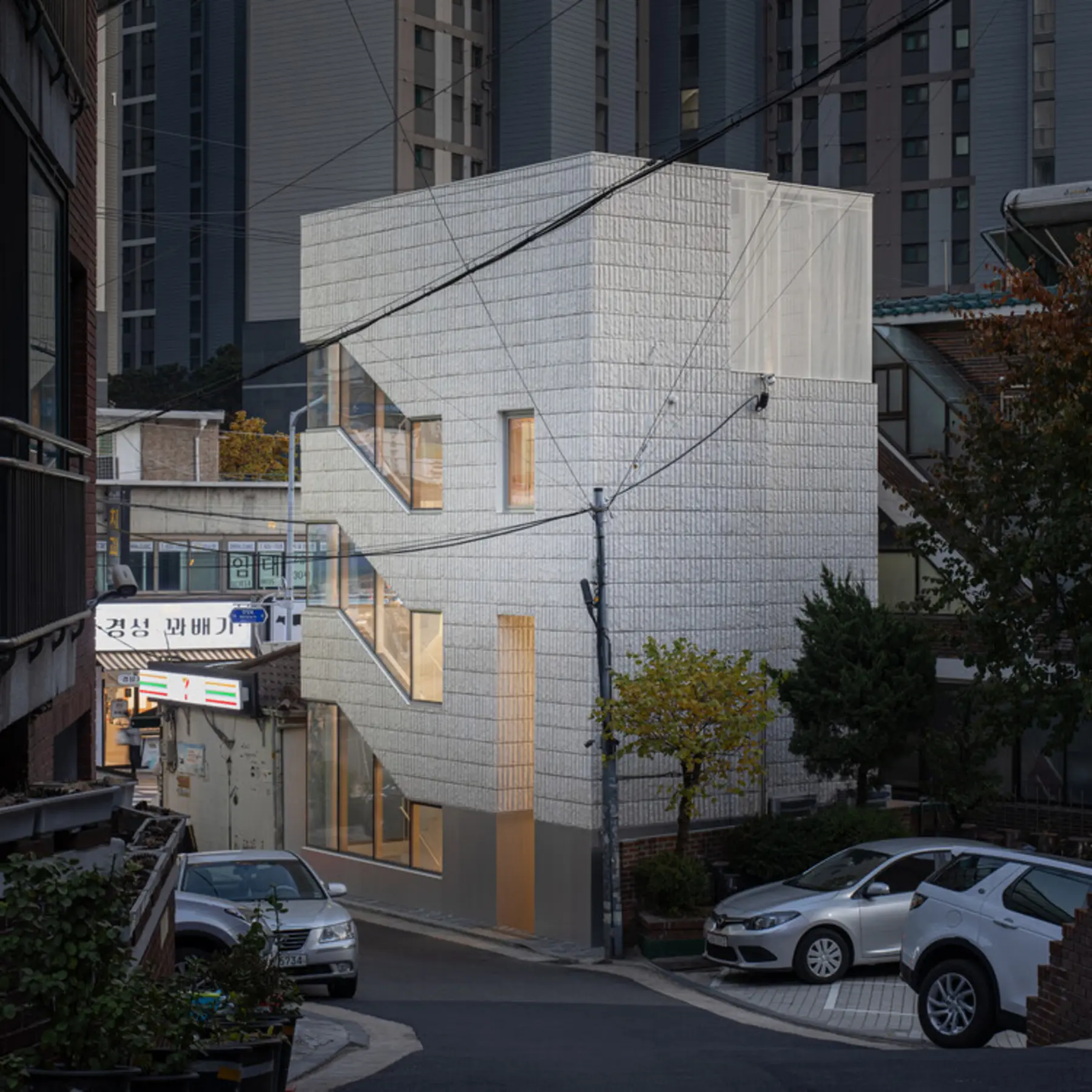 FACE-LIFT Sangdo, Seoul, South Korea