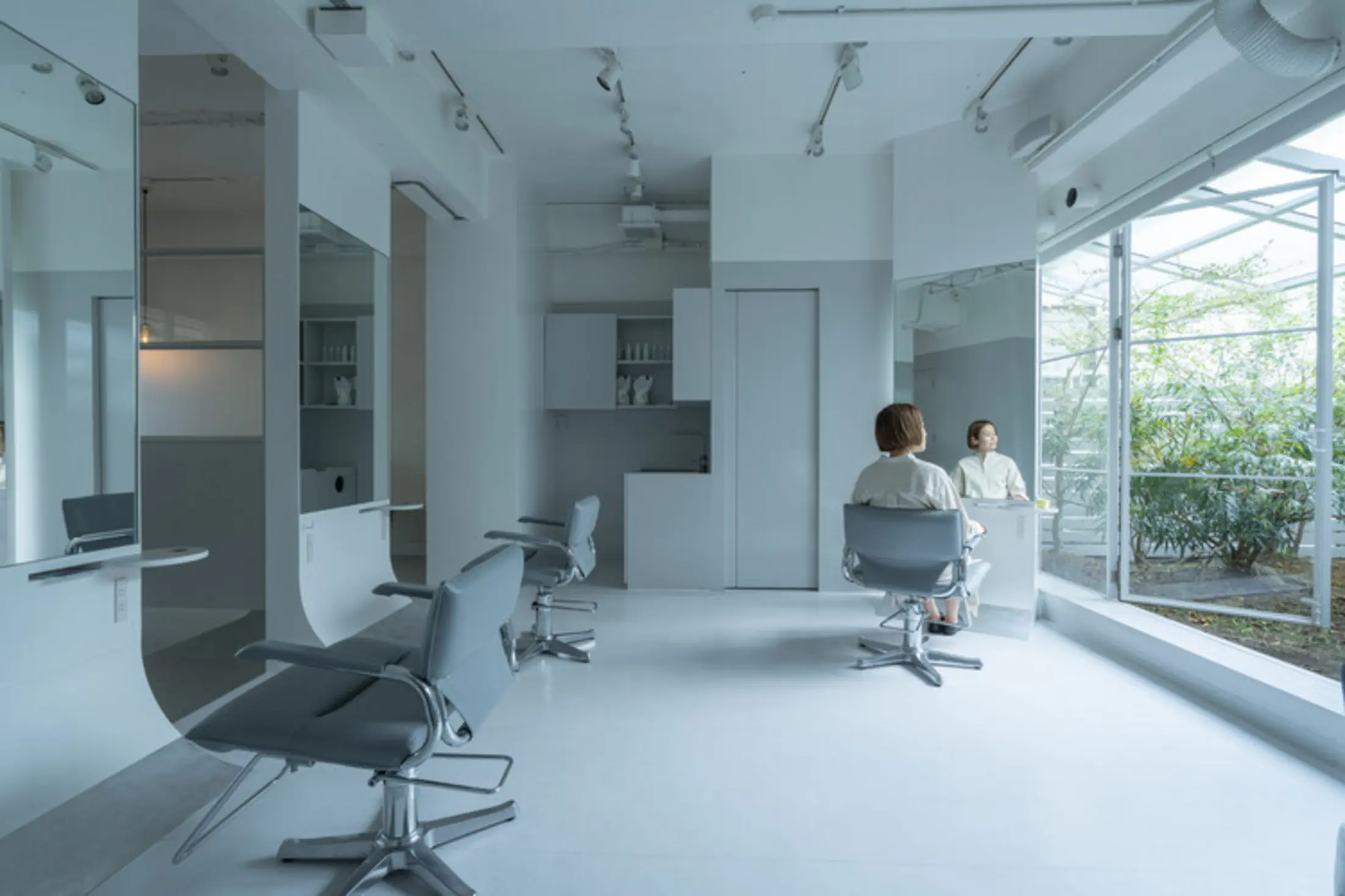 Maitre Hair Salon, Hiroshima, Japan