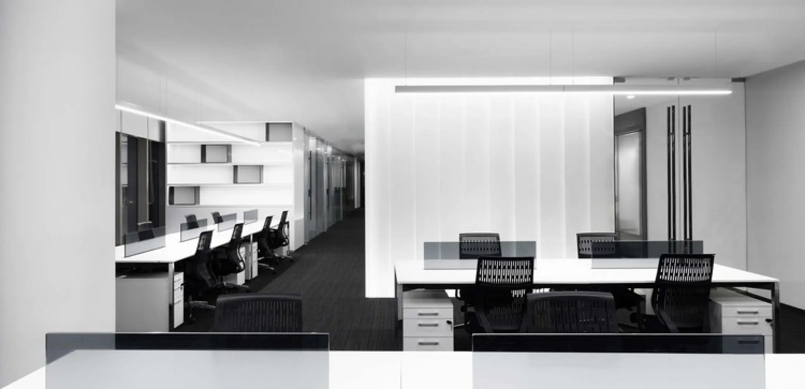 GT Land Plaza Office, Guangzhou, China