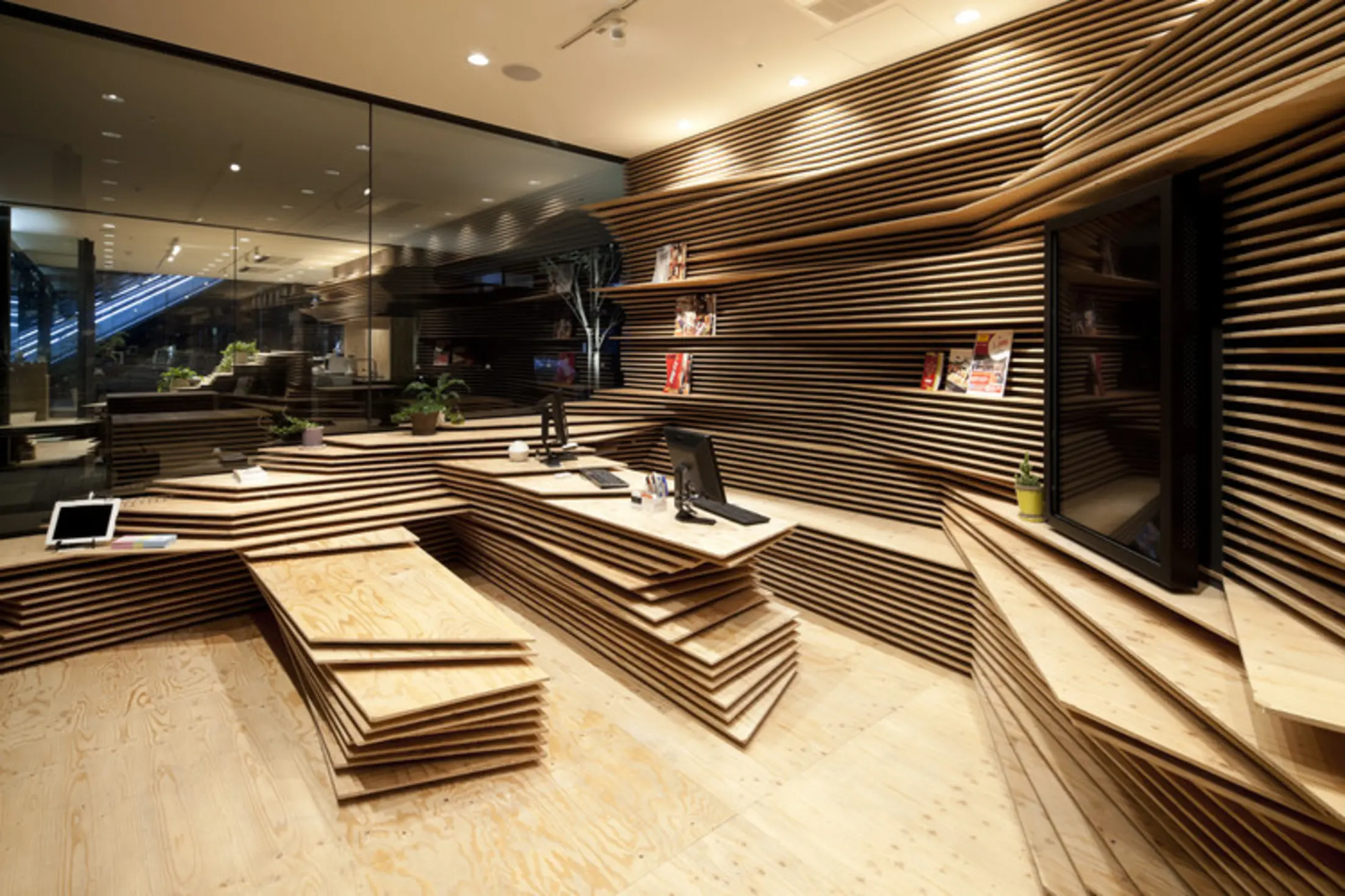 Shun Shoku Lounge by Guranavi, Osaka, Japan