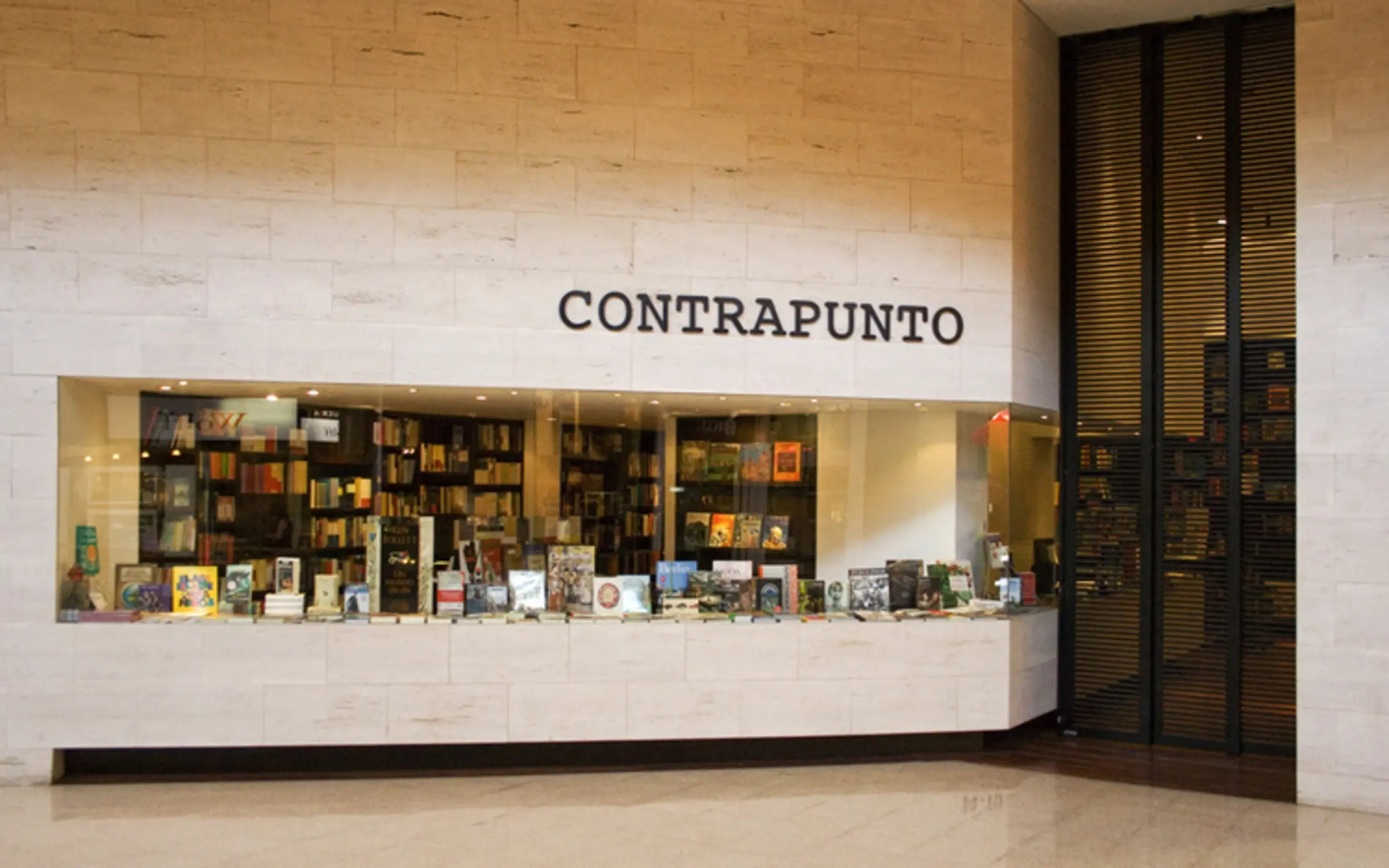 Contrapunto Bookshop, Santiago, Chile