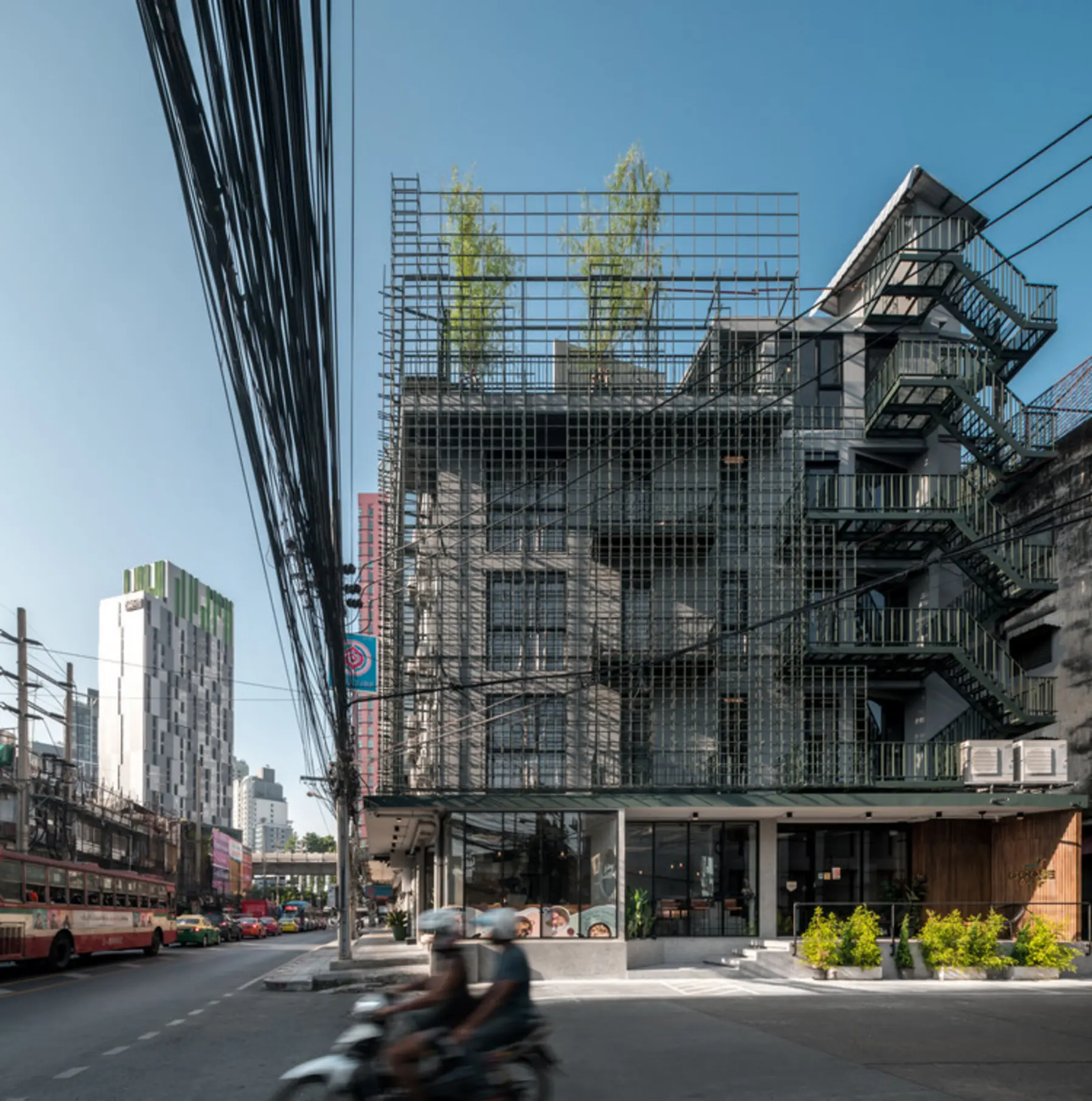 Goose Living, Thailand