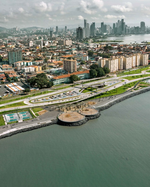 System of Plazas and Littoral Parks