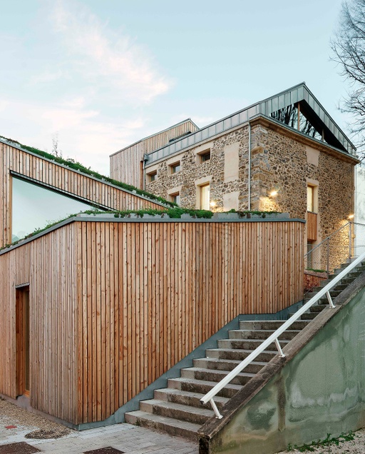 Renovation and extension of Zumarte music school