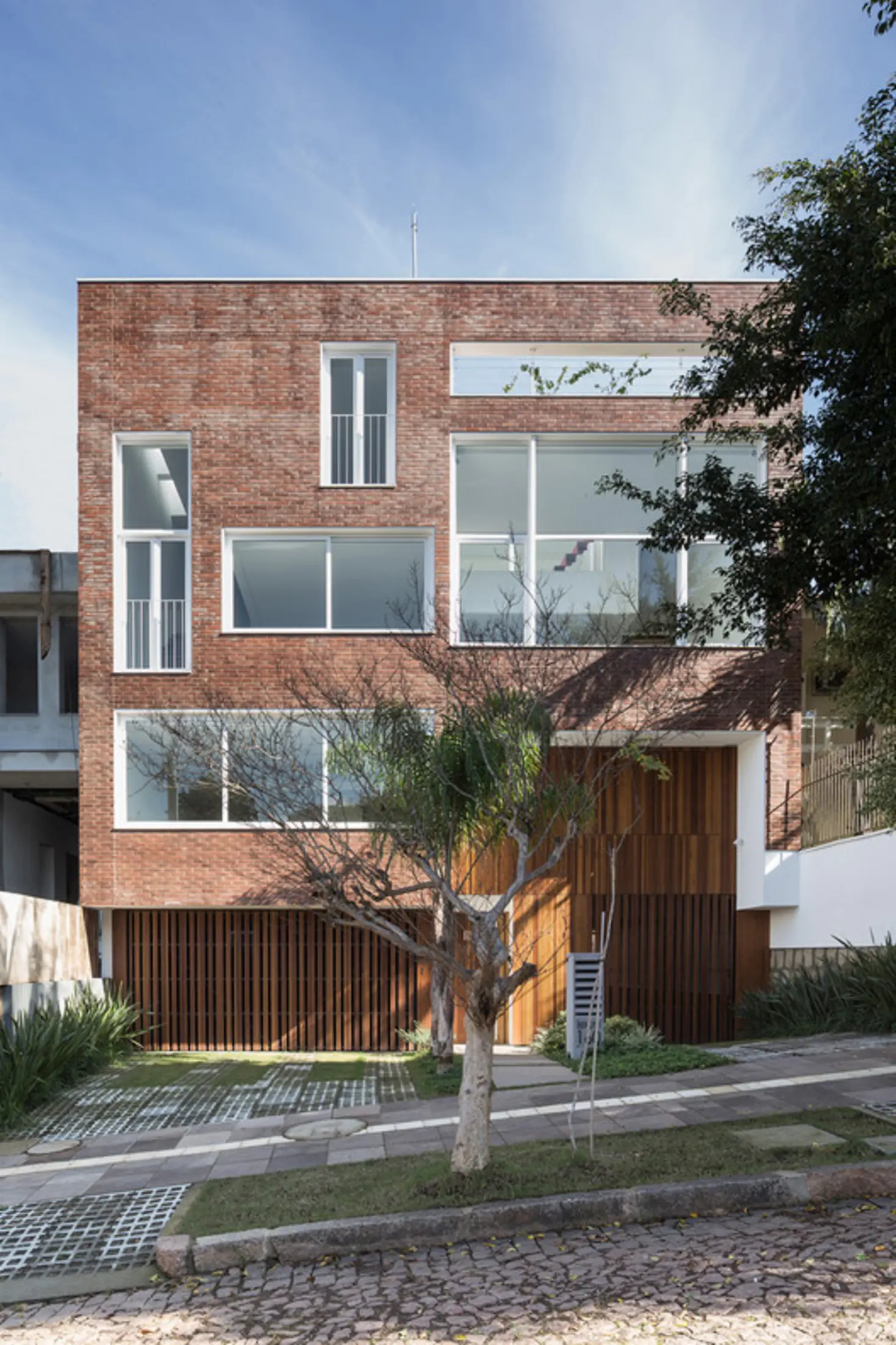 Berutti 160, Porto Alegre