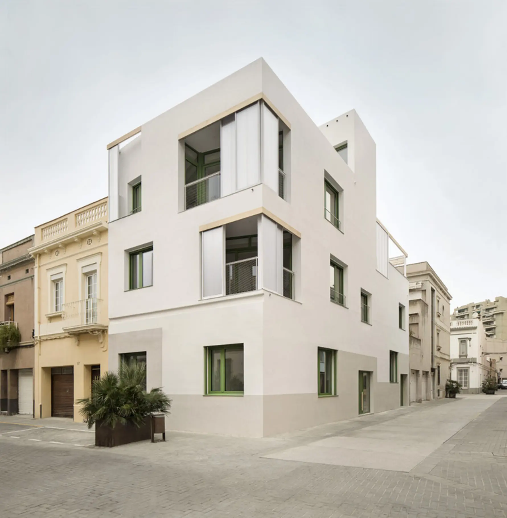 Multifamily Building PIC, Badalona, Spain