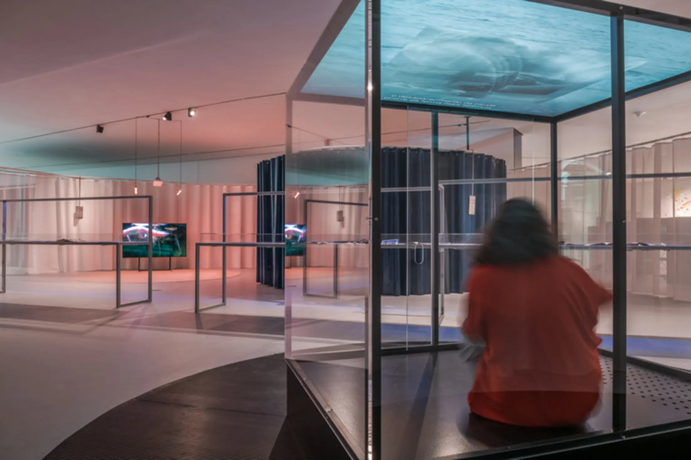 AQUARIA - Or the Illusion of a Boxed Sea Exhibition, Lisboa, Portugal