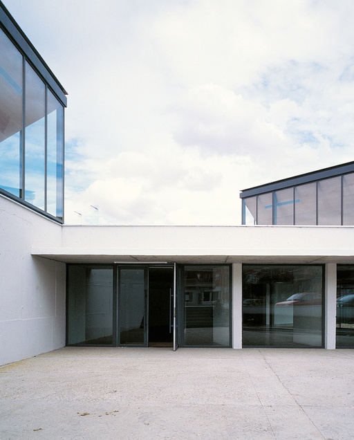 María Moliner Public Library