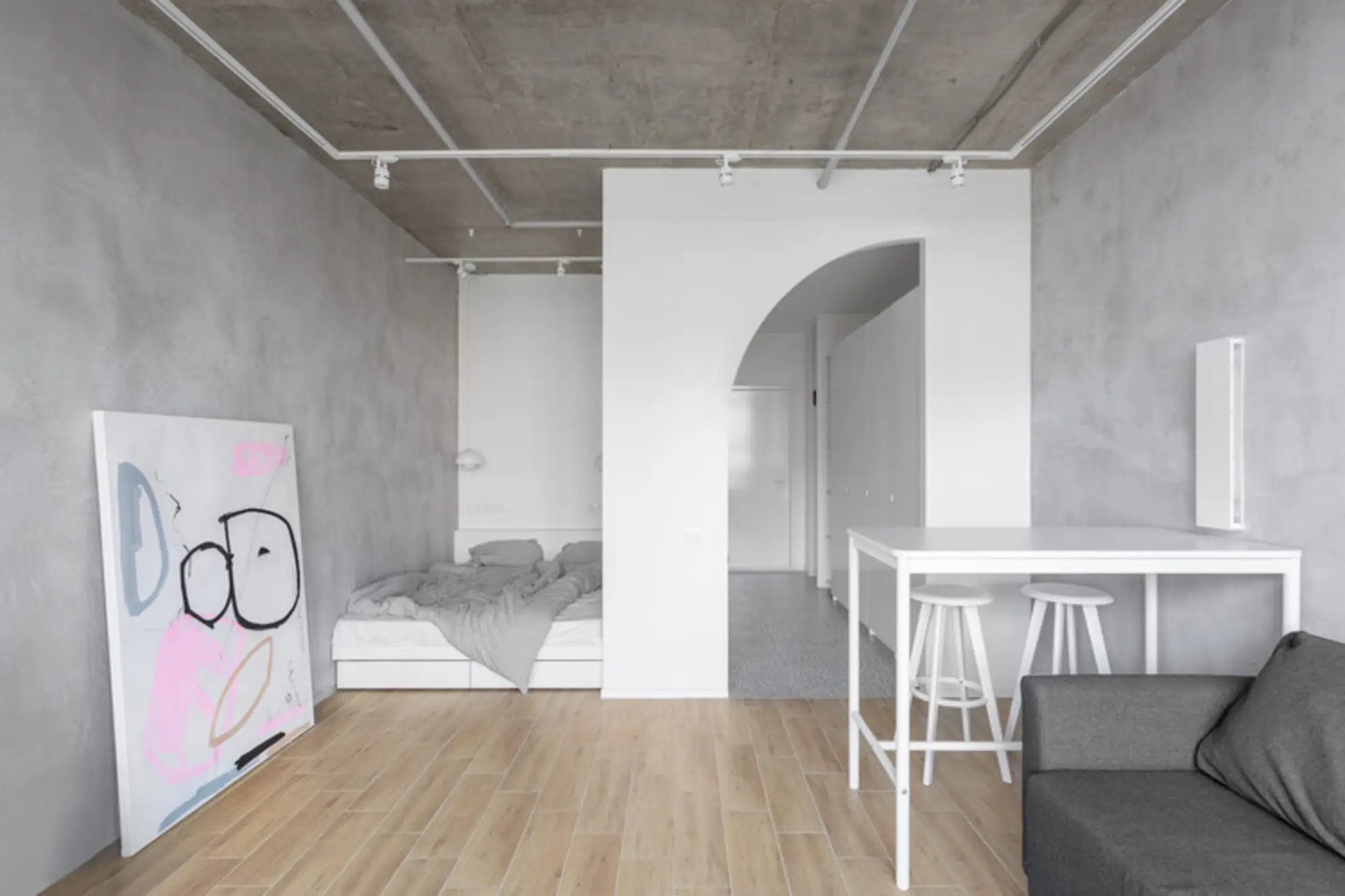 Flat with Half Arc, Moscow