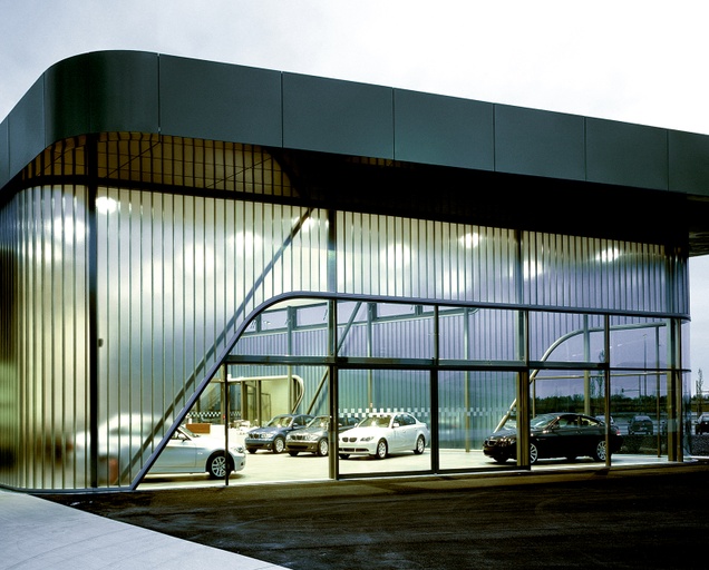 Production Center and ‘showroom’ for BMW