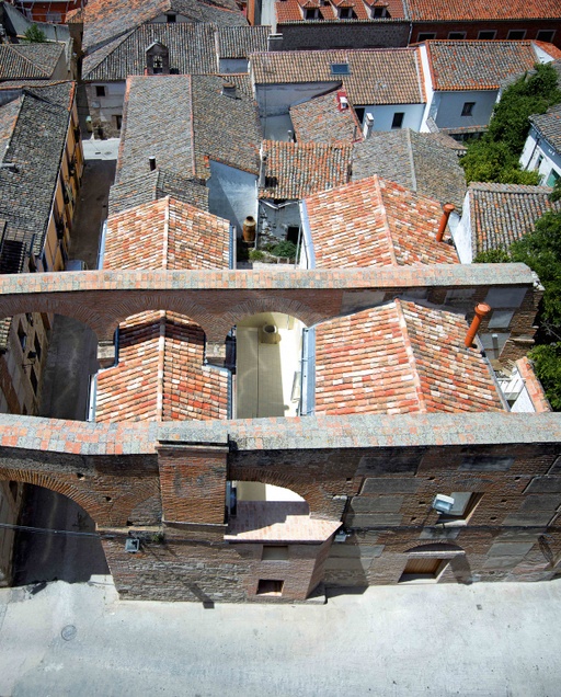 Two Dwellings in the Wall