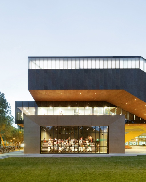 McMurtry Art and Art History Building