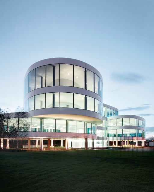 Lolita Office Building