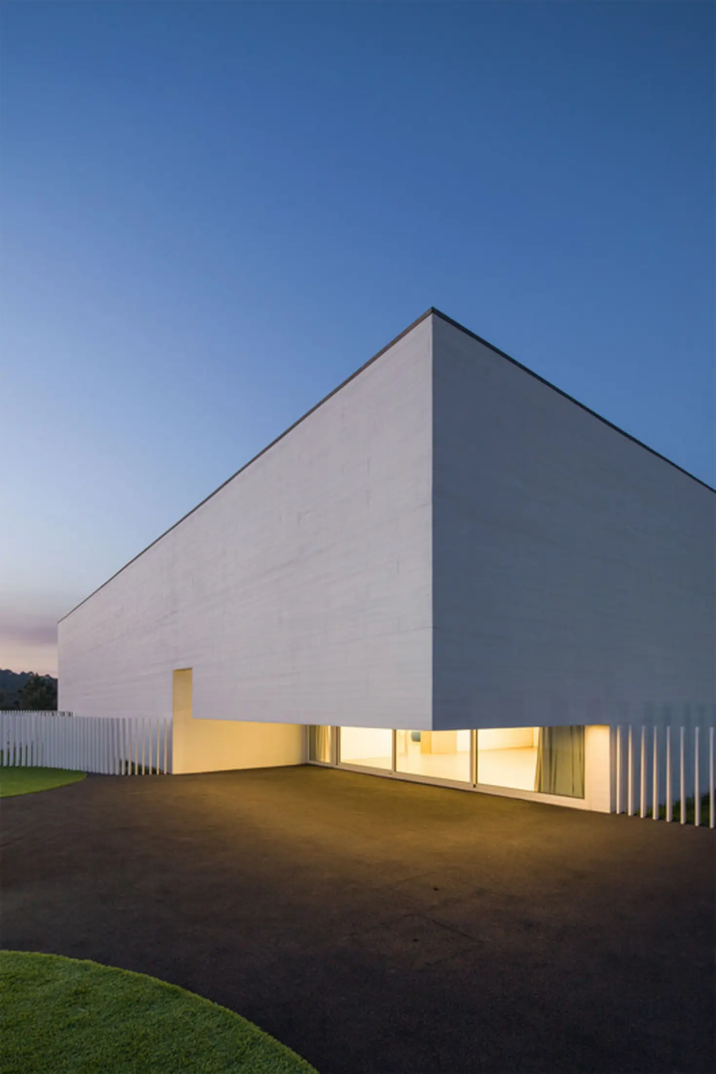 Creche Casa de Magalhães by Carvalho Araújo (2010) — Ponte De Lima, Portugal