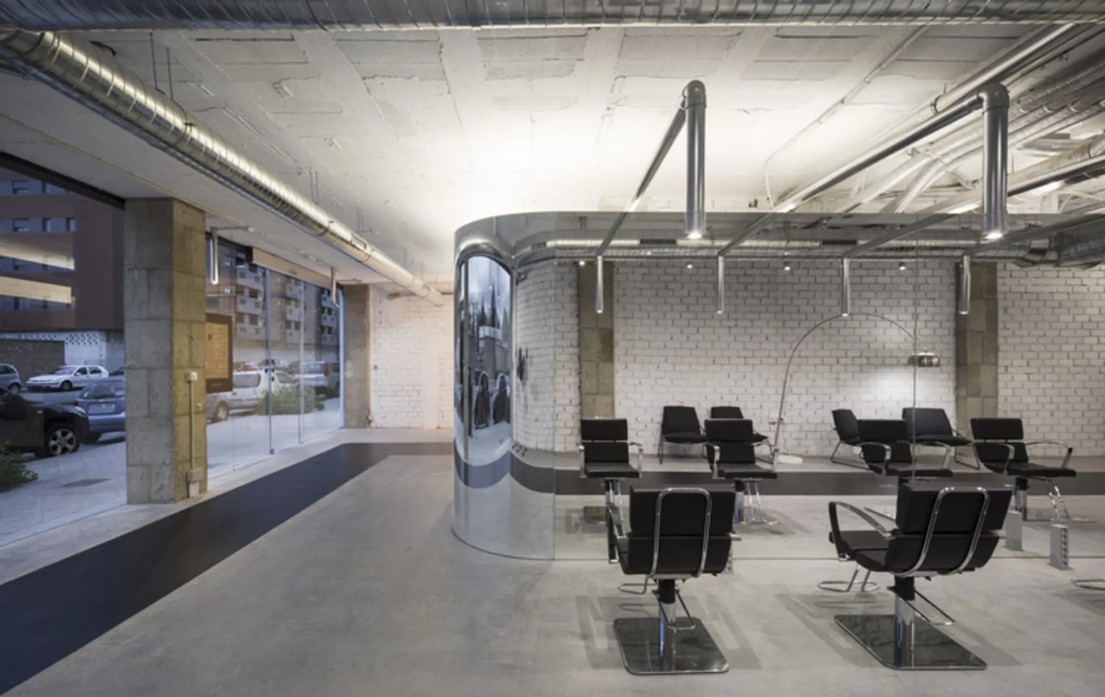 Mirrored Aesthetic Center, Granada