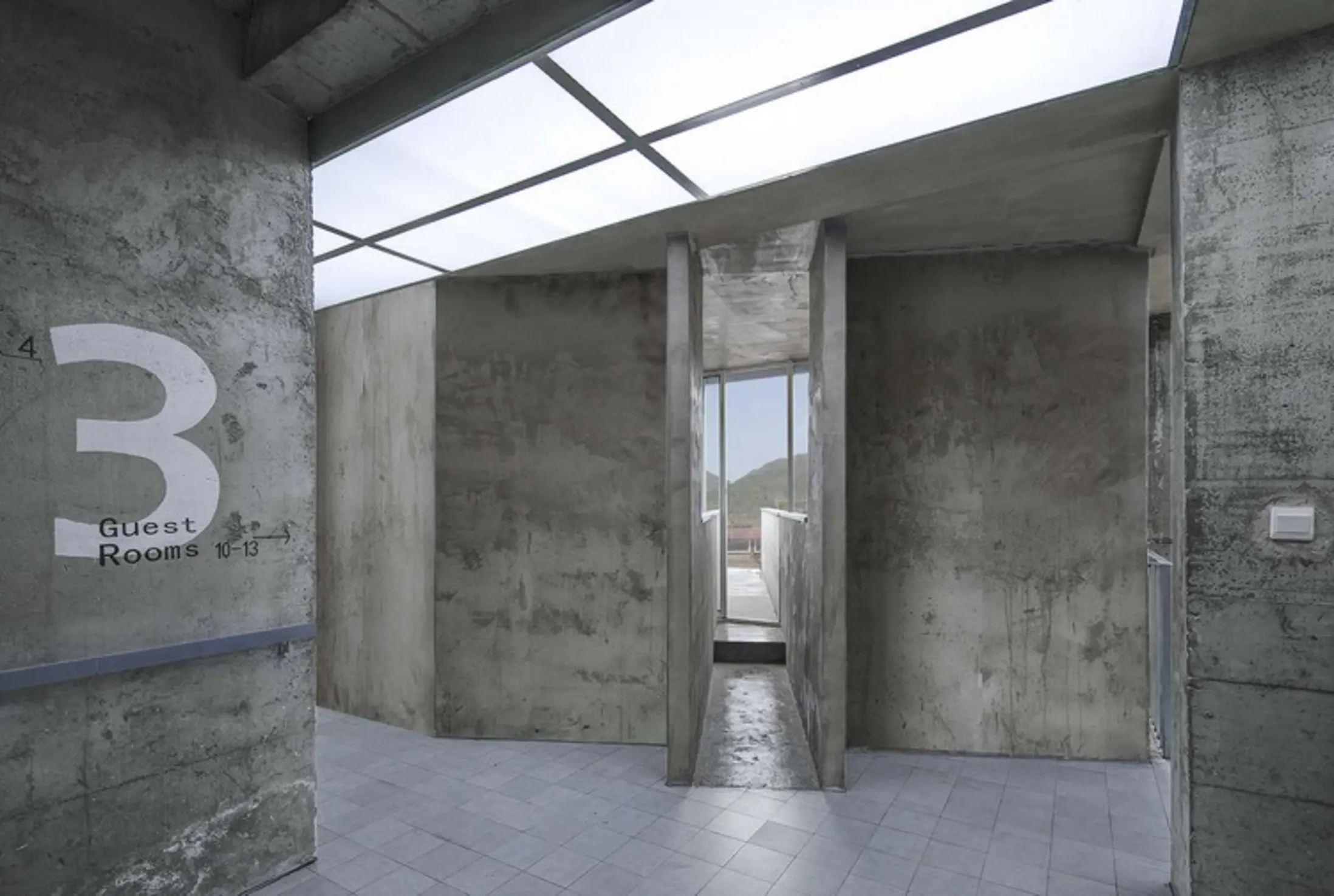 Colour Hostel Renovation, Yanqing, China