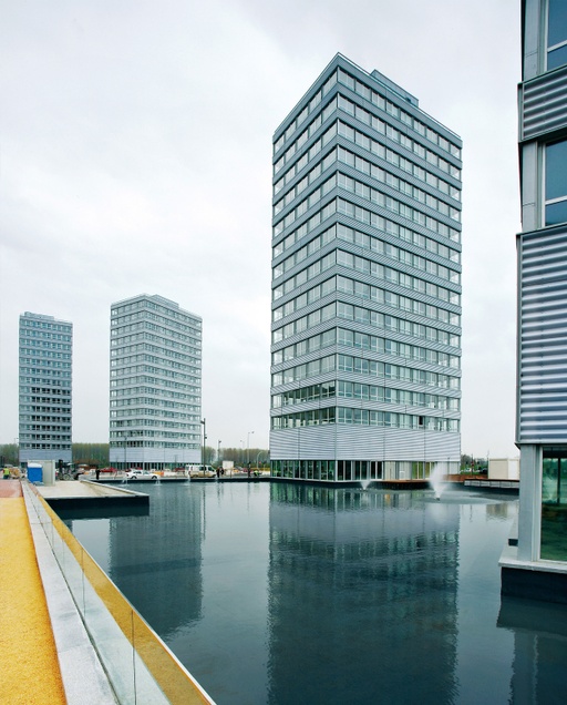 Towers of Social Housing and Offices