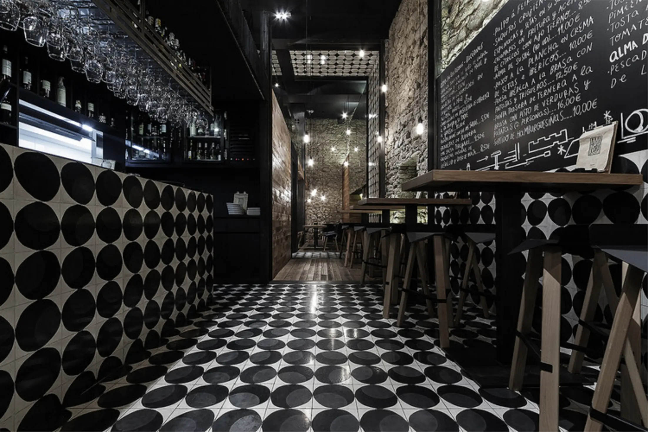 Alma Negra Wine Bar, A Coruña