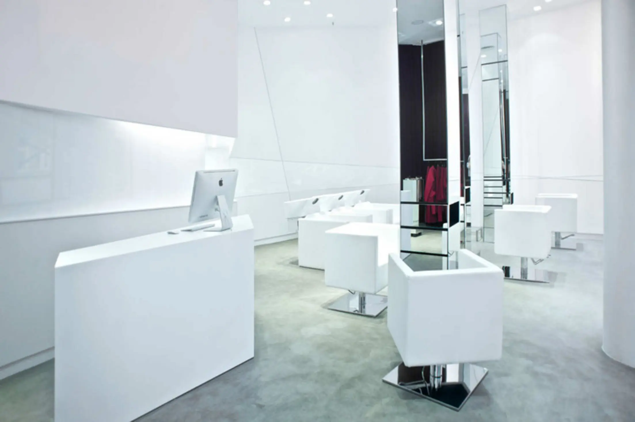 Bartek Janusz Hairdresser, Warsaw, Poland