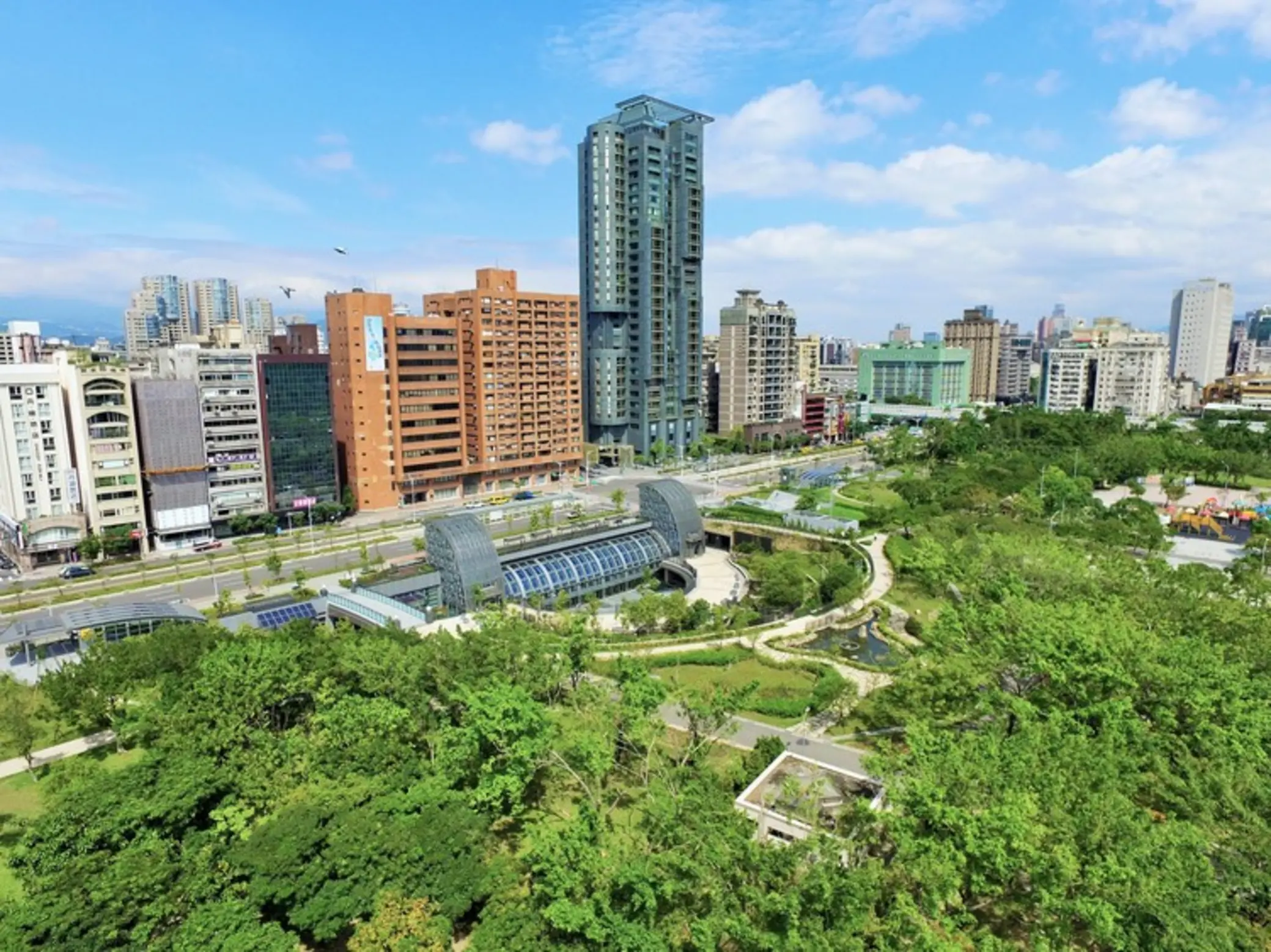 Taipei MRT Daan Park Station, Taipei