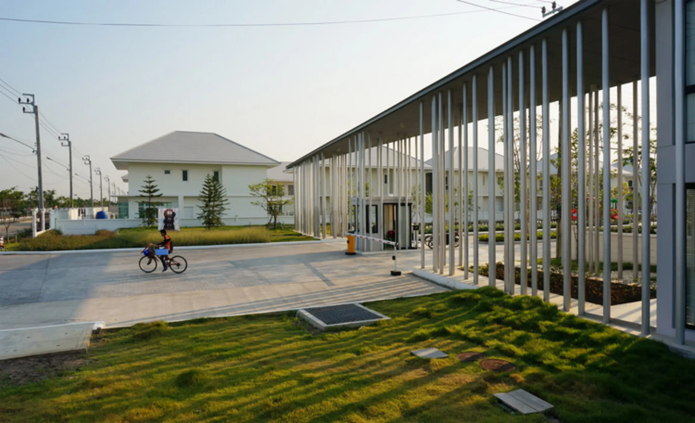 Symphony Tor, Nonthaburi, Thailand