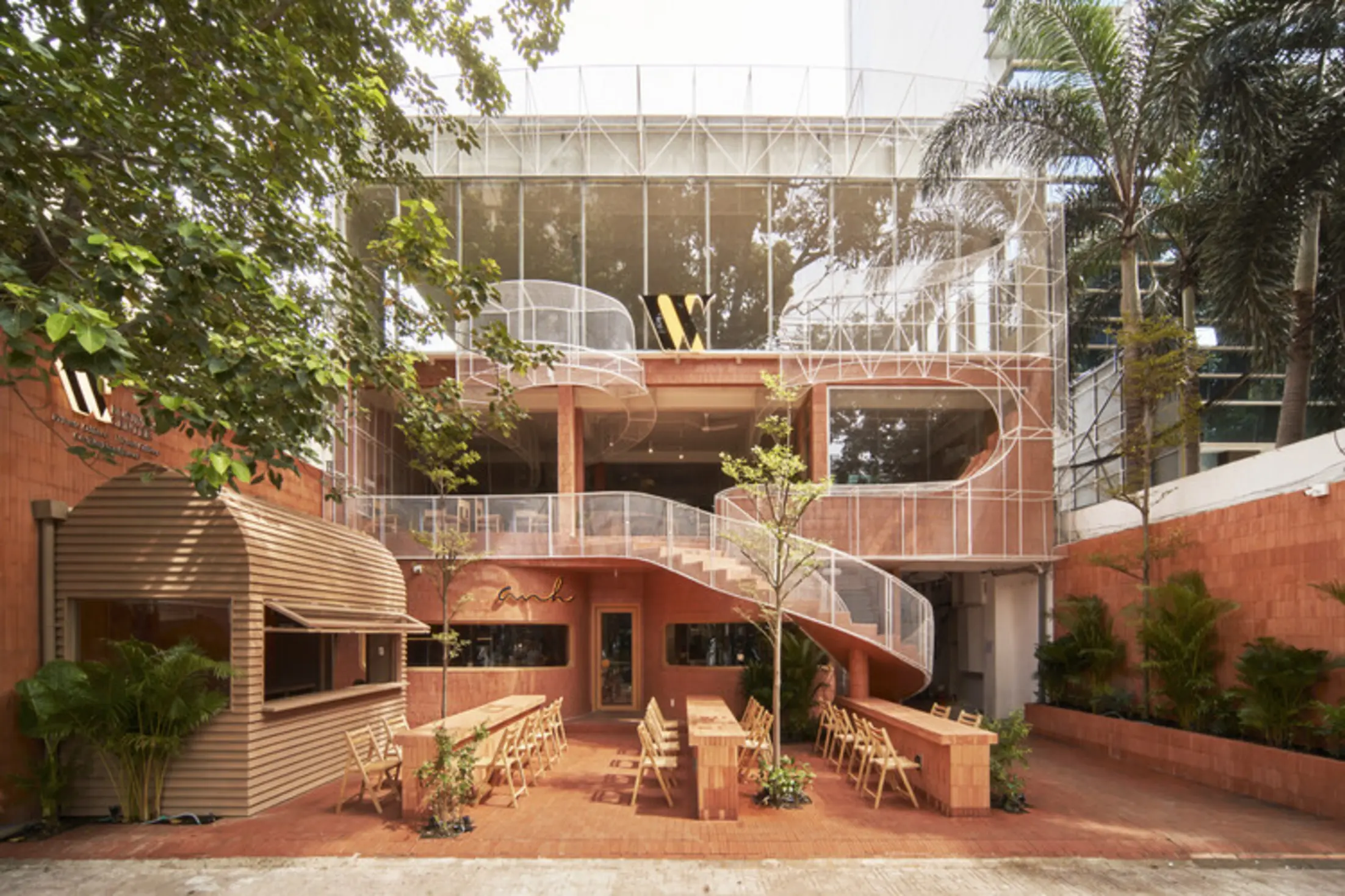 Anh Coffee Roastery, Vietnam