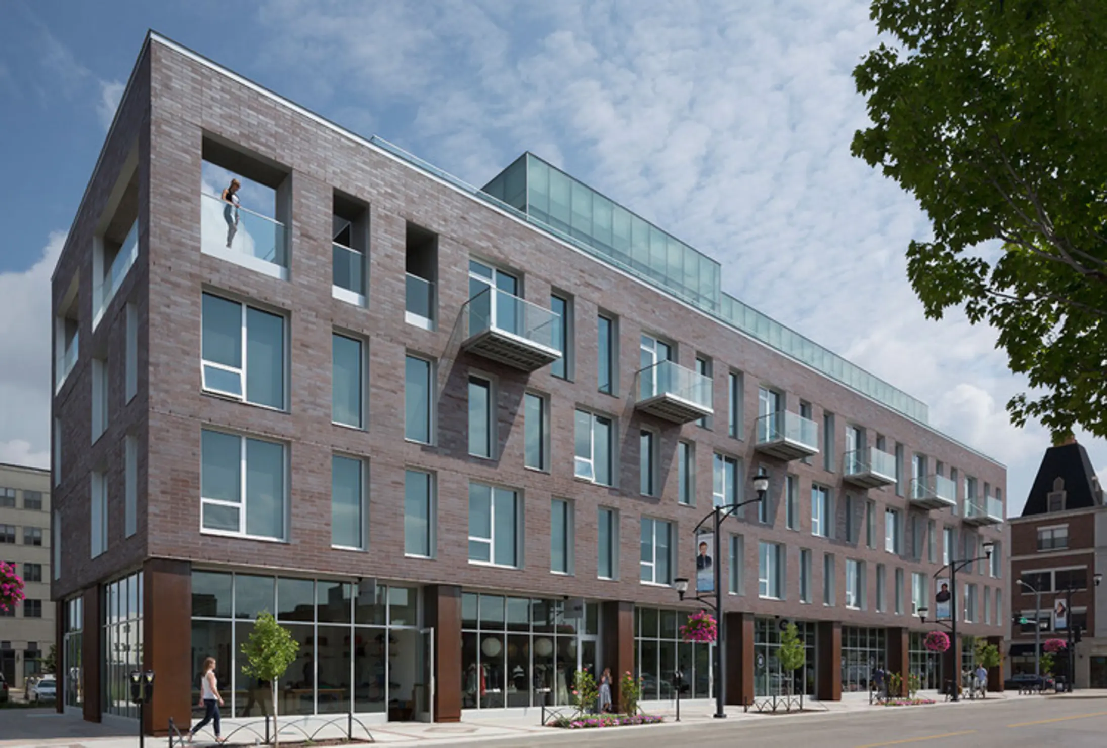 350 E. Locust St., Des Moines