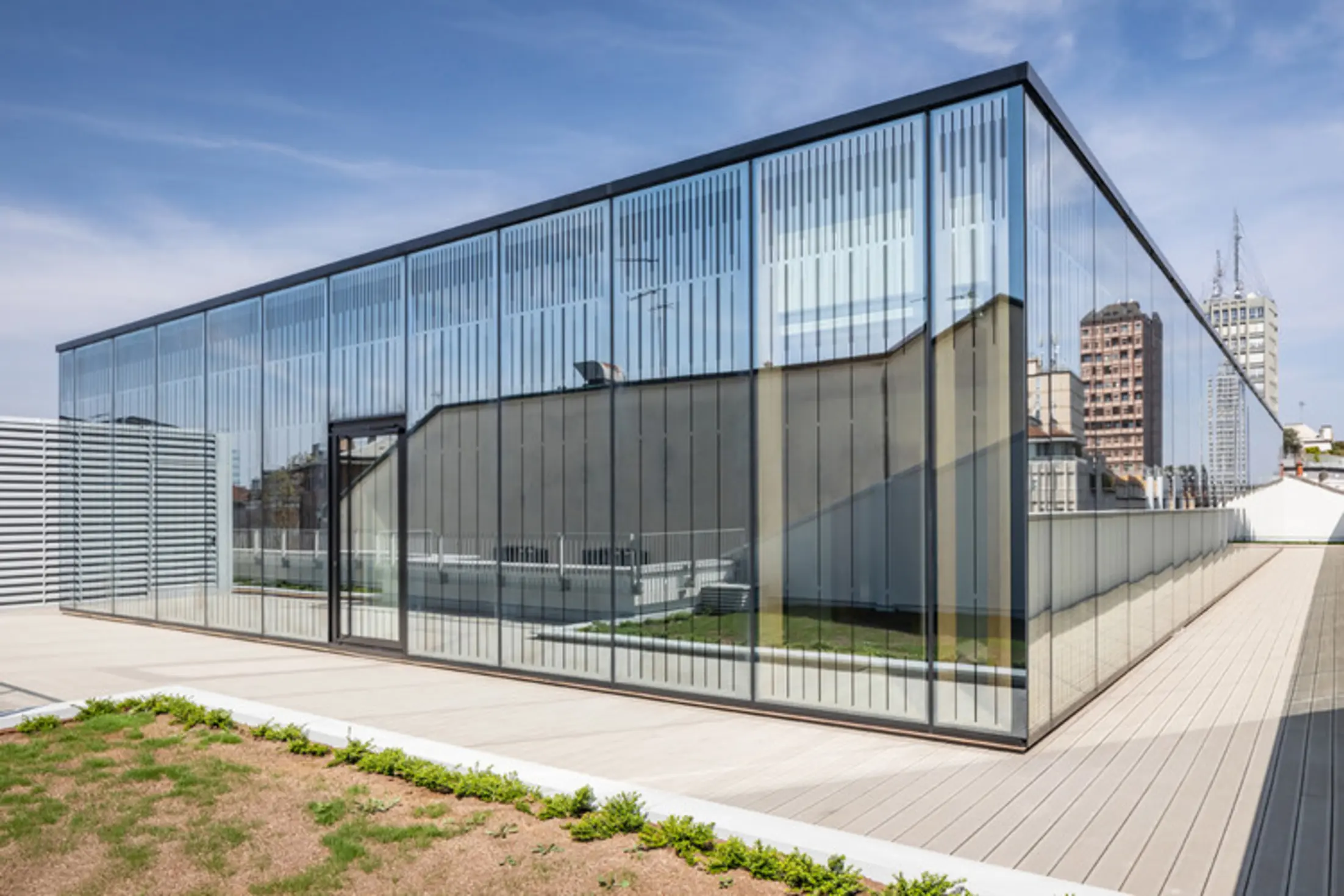 Office Building Principe Amedeo 5, Milano