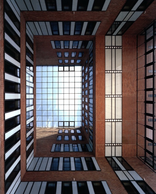 Holzhafen Ost, Hamburg