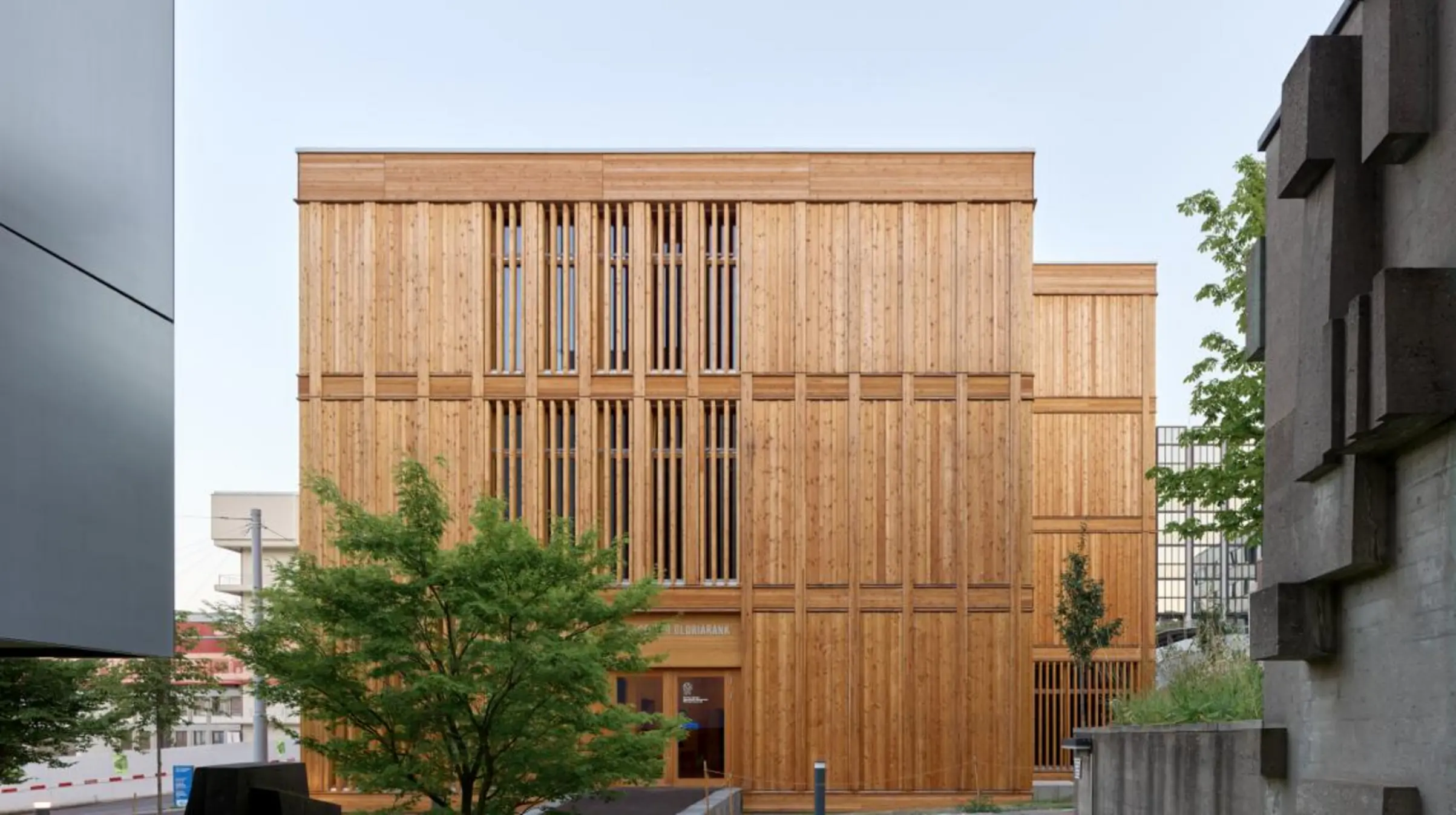 Gloriarank temporary sports hall, Zurich