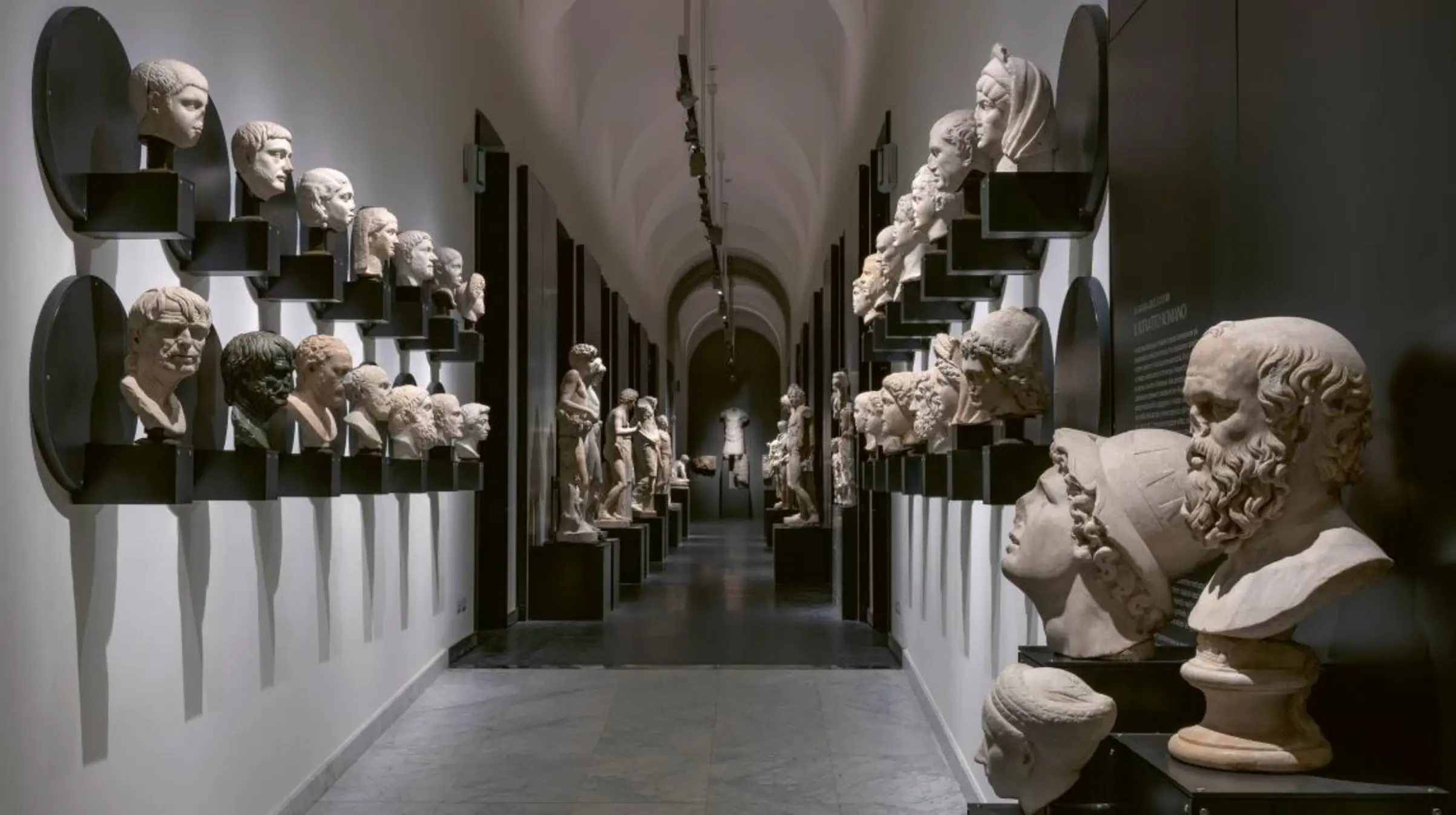 Galleria Archaeologica, Turin