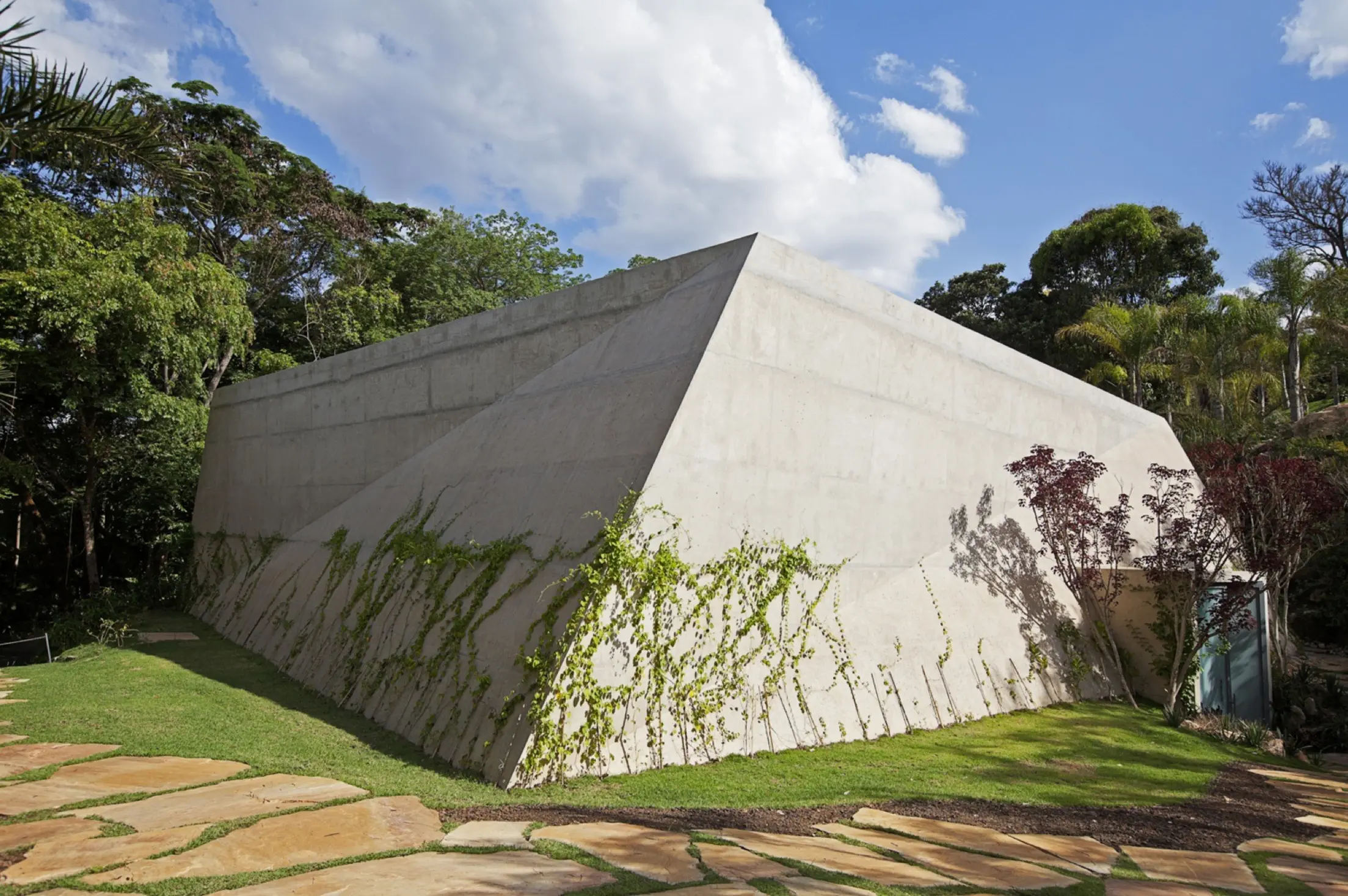Lygia Pape Gallery, Brumadinho
