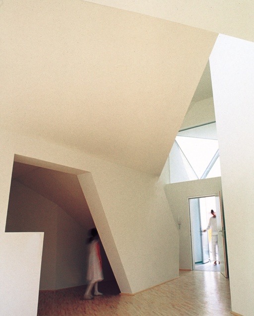 Experimental Housing in the Missindorfstrasse