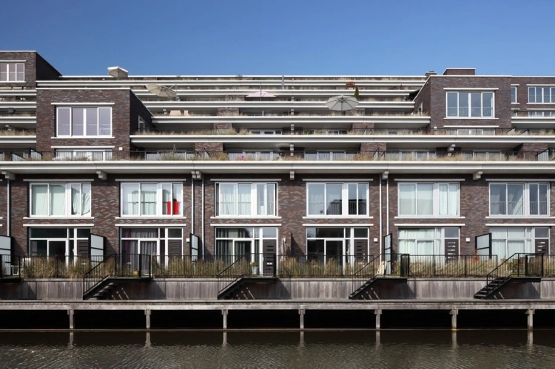 Apartment Building Emmy Andriesse, Amsterdam