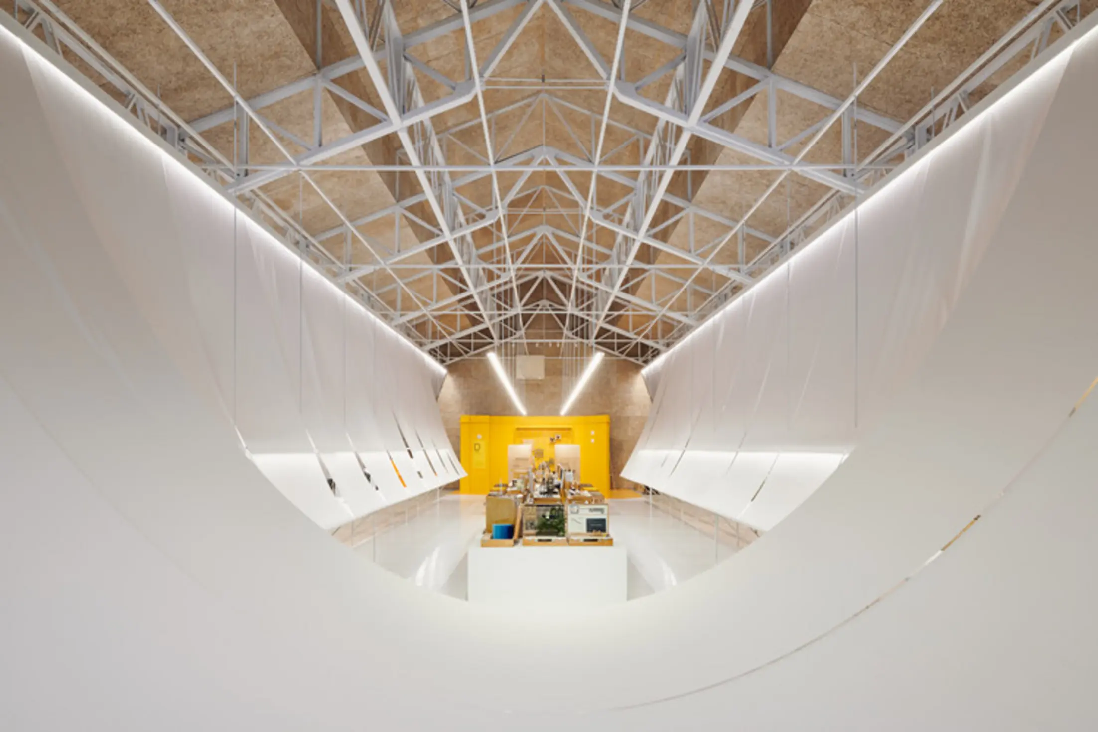 Paper Roof Exhibition Space, Hsinchu, China