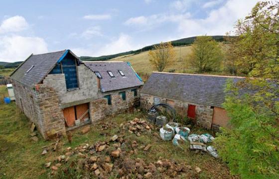 Redevelopment for sale in Leslie photo